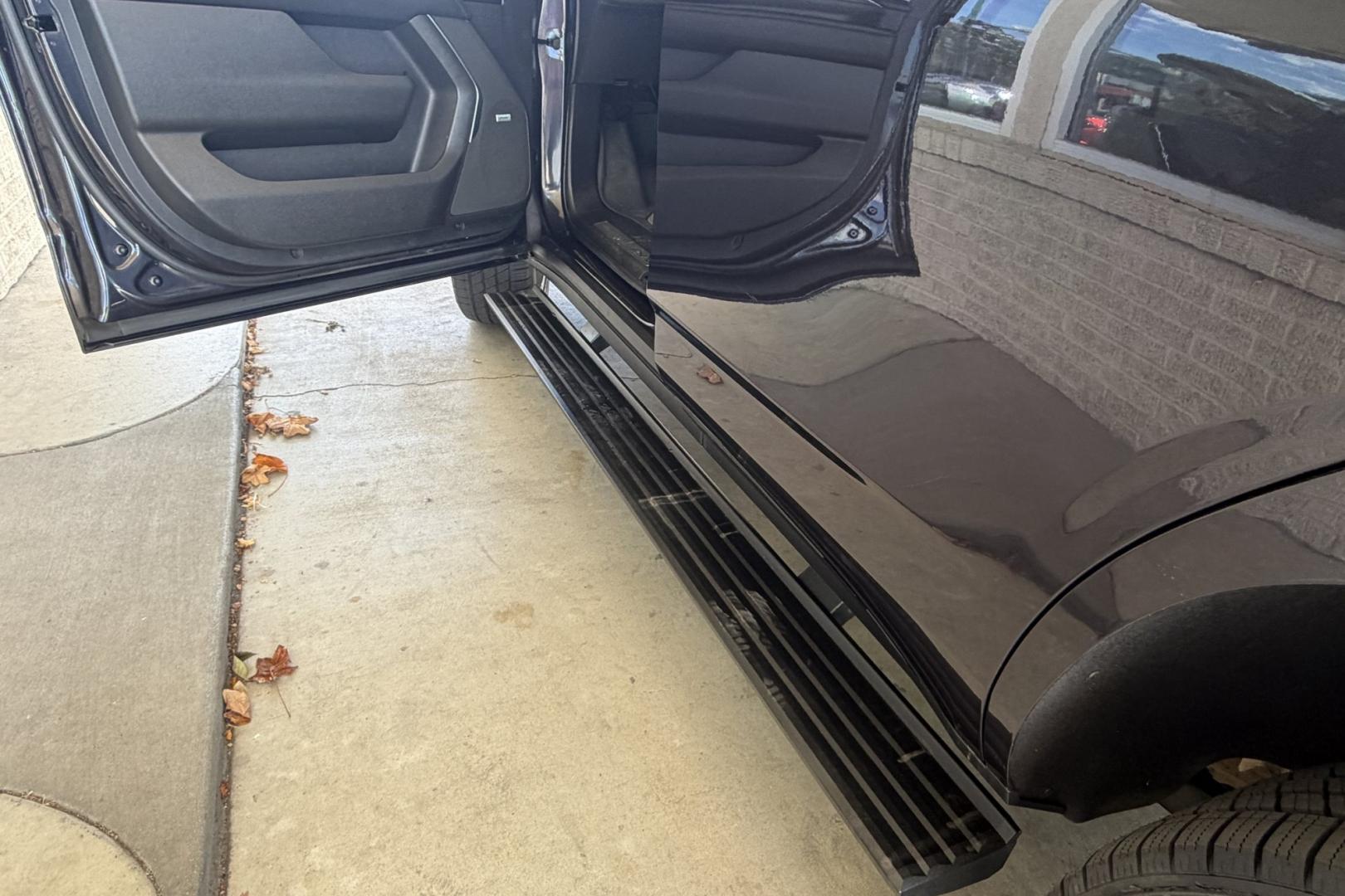 2023 Dark Ash Metallic /Jet Black Chevrolet Tahoe High Country (1GNSKTKL4PR) with an V8 6.2 Liter engine, Automatic 10 Speed transmission, located at 2304 W. Main St., Boise, ID, 83702, (208) 342-7777, 43.622105, -116.218658 - New Tires! Rear DVD Screens! Highly Optioned! Ready To Go!- Photo#25