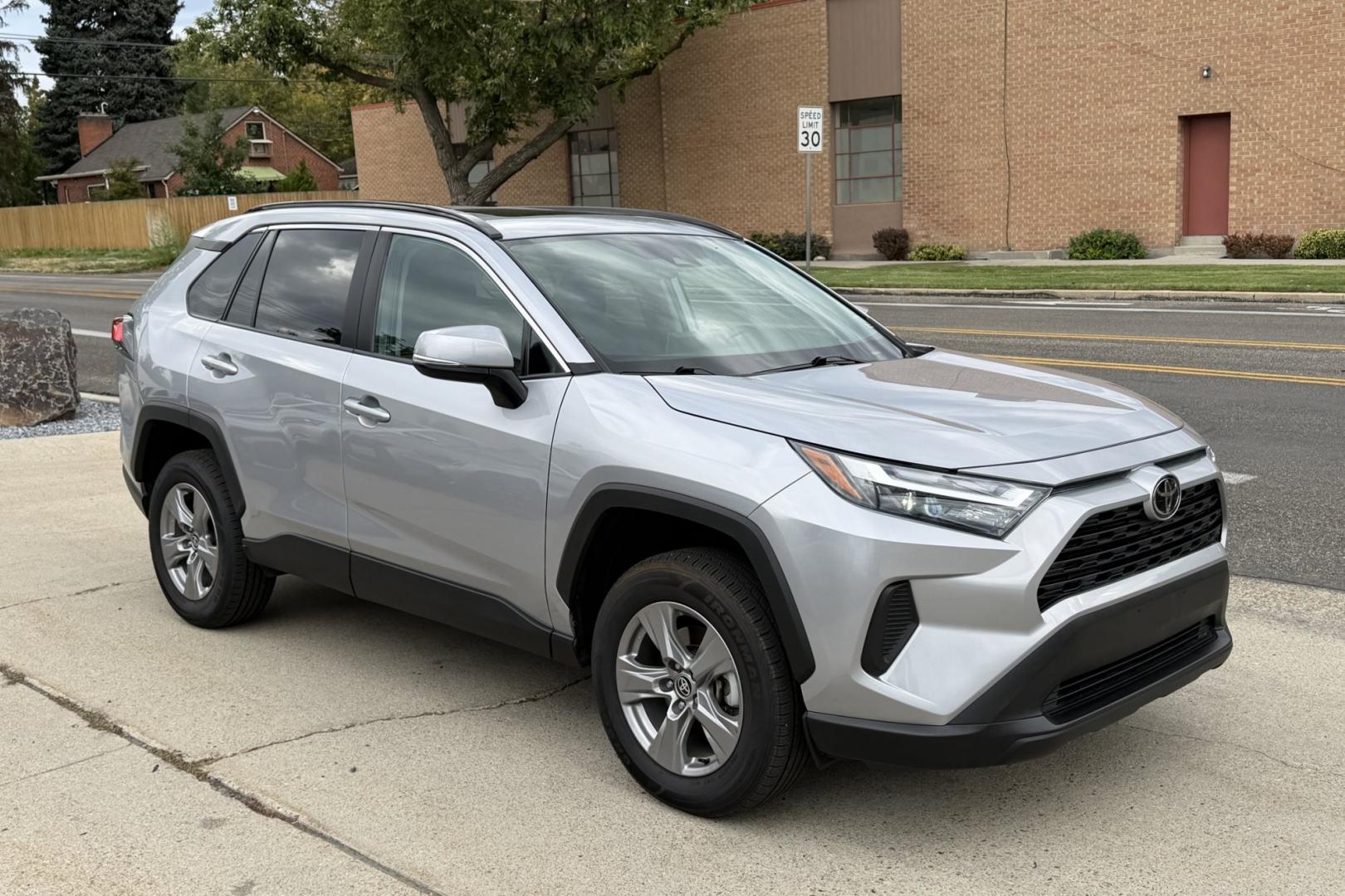 2024 Silver Sky Metallic /Black Toyota RAV4 XLE (2T3P1RFV0RC) with an 4 Cyl 2.5 Liter engine, Automatic 8 Speed transmission, located at 2304 W. Main St., Boise, ID, 83702, (208) 342-7777, 43.622105, -116.218658- Photo#2