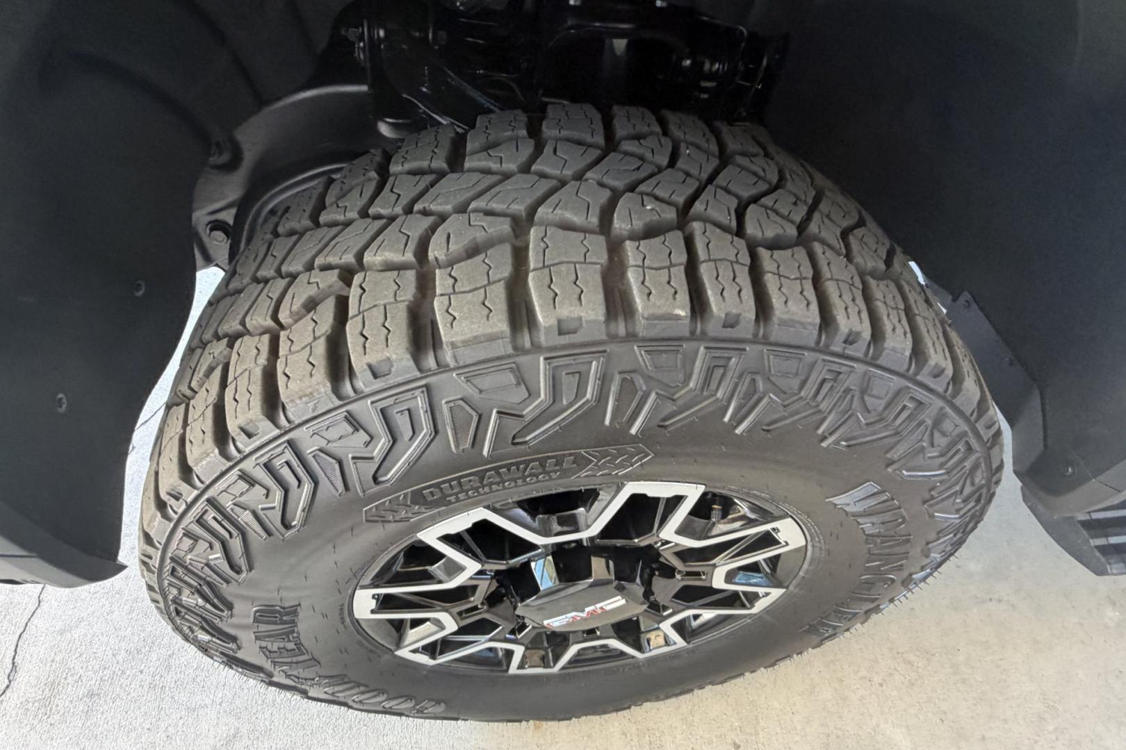 2026 Onxy Black /Obsidian Rush GMC Sierra 2500HD AT4X (1GT4UZEY5TF) with an V8 6.6 Liter Duramax Turbo Diesel engine, Allison Automatic 10 Speed transmission, located at 2304 W. Main St., Boise, ID, 83702, (208) 342-7777, 43.622105, -116.218658 - Low Mileage! Loaded And Stunning!- Photo#35