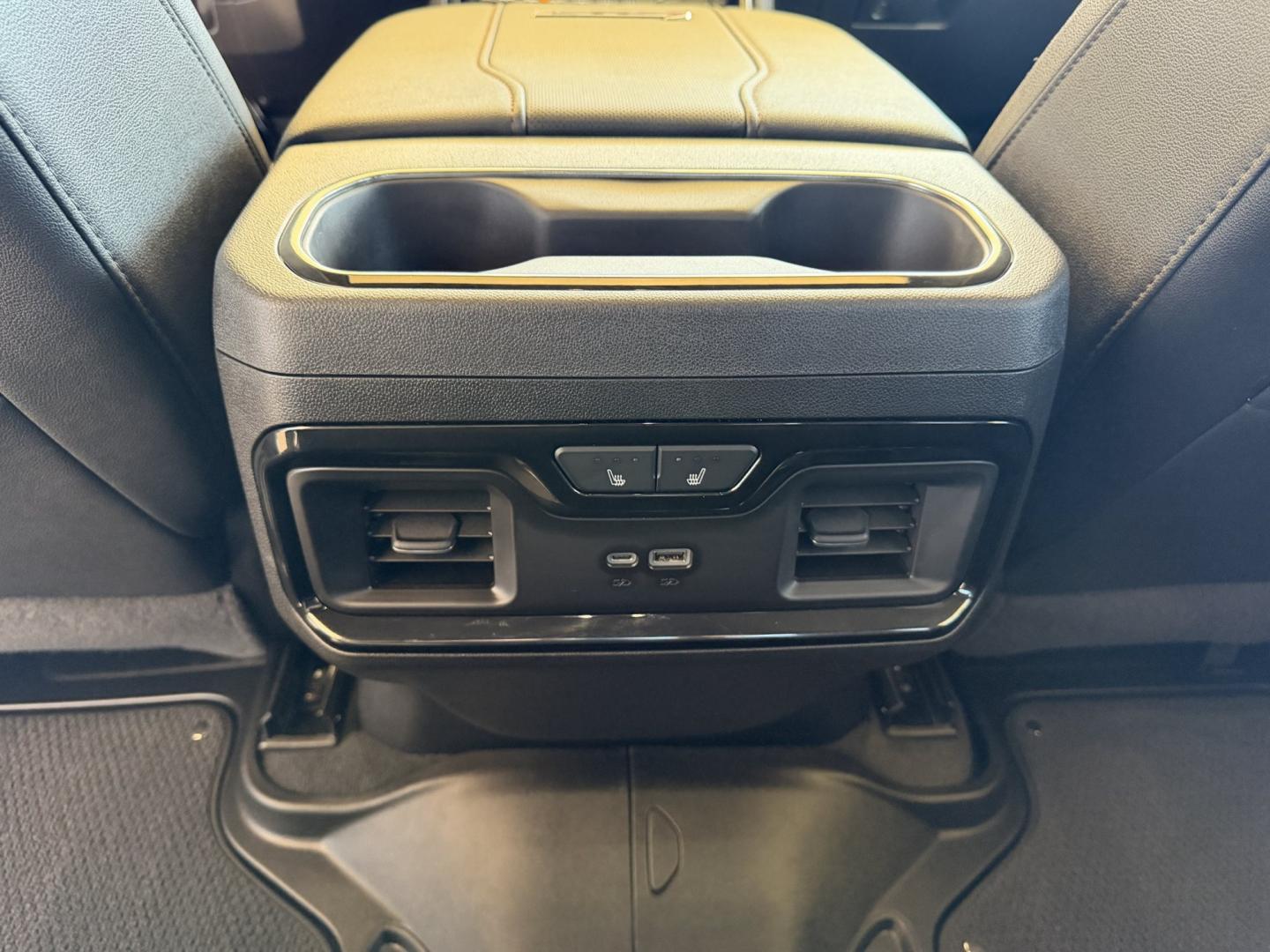 2025 Summit White /Black GMC Sierra 3500HD AT4 (1GT4UVEY2SF) with an V8 6.6 Liter Duramax Turbo Diesel engine, Allison Automatic 10 Speed transmission, located at 2304 W. Main St., Boise, ID, 83702, (208) 342-7777, 43.622105, -116.218658 - Ready To Haul! Nicely Optioned!- Photo#29