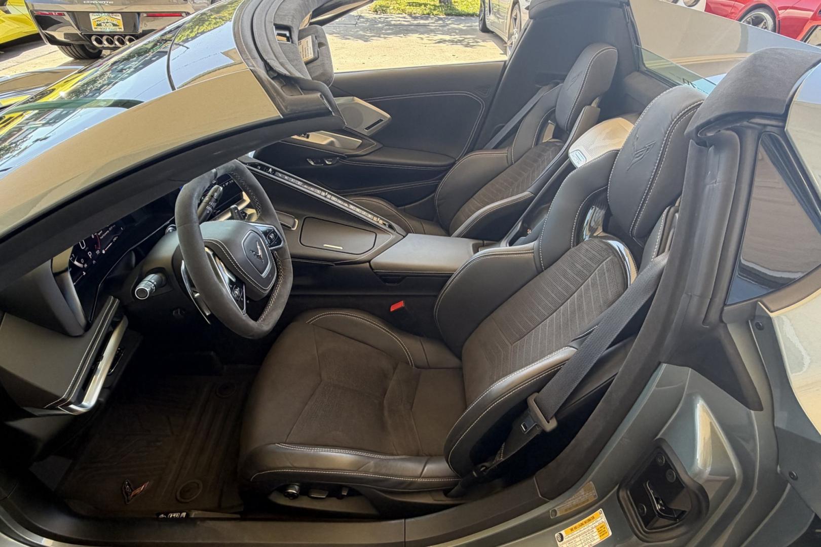 2023 Hypersonic Gray /Jet Black Chevrolet Corvette Stingray Convertible 3LT Z51 (1G1YC3D46P5) with an V8 6.2 Liter engine, Automatic 8 Speed transmission, located at 2304 W. Main St., Boise, ID, 83702, (208) 342-7777, 43.622105, -116.218658 - Highly Optioned One Owner Stingray! 3LT Z51 w/ Lift!- Photo#5