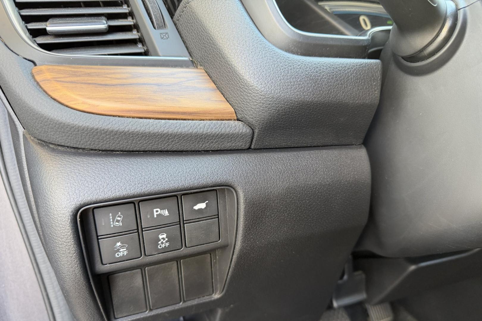 2021 Modern Steel Metallic /Black Honda CR-V Hybrid Touring (7FART6H90ME) with an 4 Cyl 2.0 Liter Hybrid engine, Automatic transmission, located at 2304 W. Main St., Boise, ID, 83702, (208) 342-7777, 43.622105, -116.218658 - Hard To Find! Great To Own! New Tires Too!- Photo#7