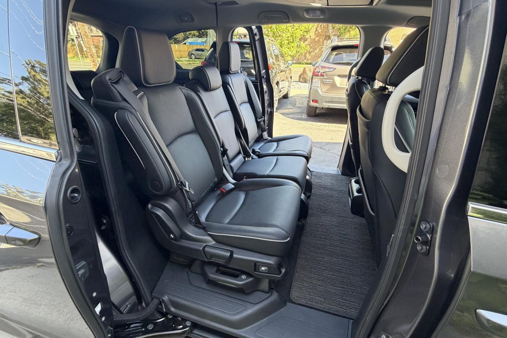 2025 Modern Steel Metallic /Gray Honda Odyssey Elite (5FNRL6H97SB) with an 3.5L V6 SOHC 24V engine, Automatic 10 Speed transmission, located at 2304 W. Main St., Boise, ID, 83702, (208) 342-7777, 43.622105, -116.218658 - Low Mileage! Highly Optioned Elite Trim! Factory Entertainment System!- Photo#27