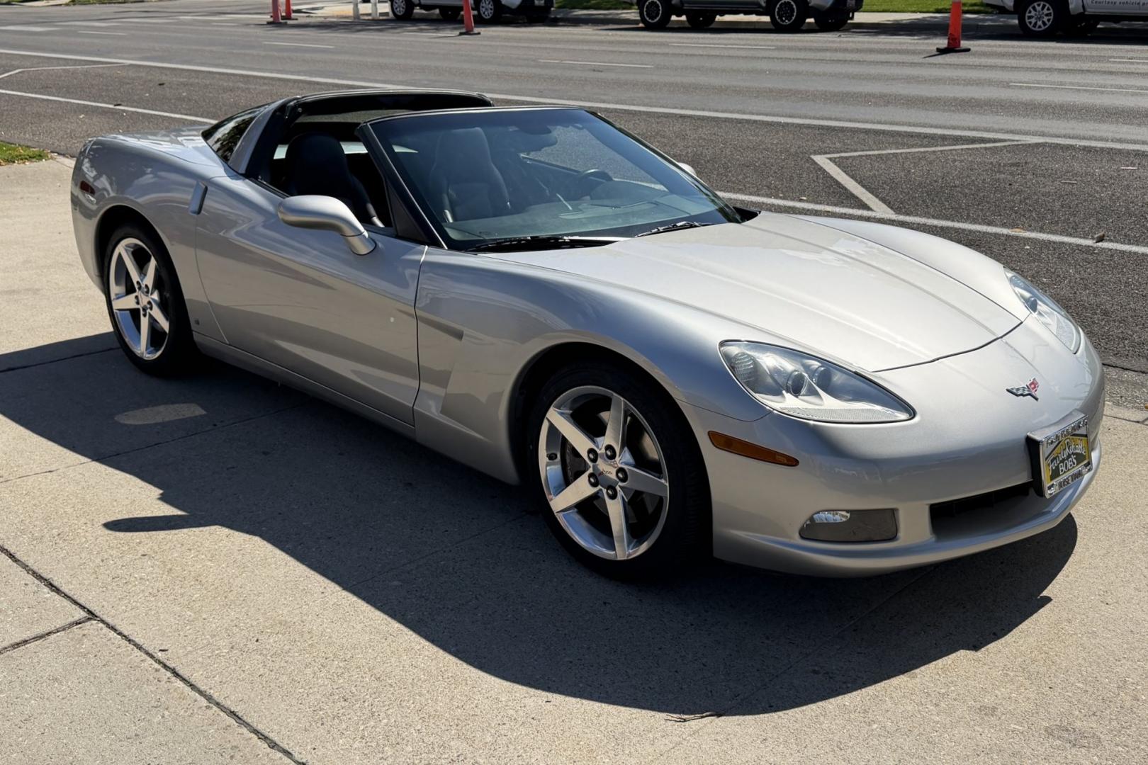 2006 Silver /Black Chevrolet Corvette (1G1YY25U865) with an V8 6.0 Liter engine, Automatic transmission, located at 2304 W. Main St., Boise, ID, 83702, (208) 342-7777, 43.622105, -116.218658 - New Tires! Low Mileage! Ready To Go!- Photo#2
