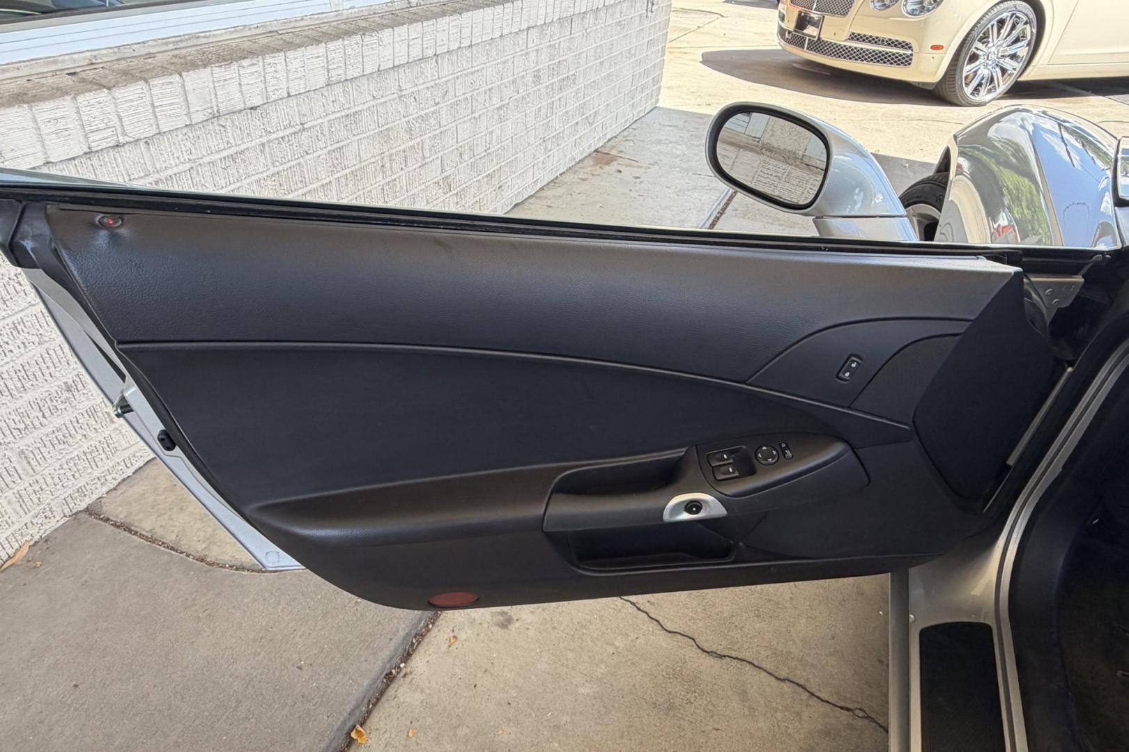 2006 Silver /Black Chevrolet Corvette (1G1YY25U865) with an V8 6.0 Liter engine, Automatic transmission, located at 2304 W. Main St., Boise, ID, 83702, (208) 342-7777, 43.622105, -116.218658 - New Tires! Low Mileage! Ready To Go!- Photo#6