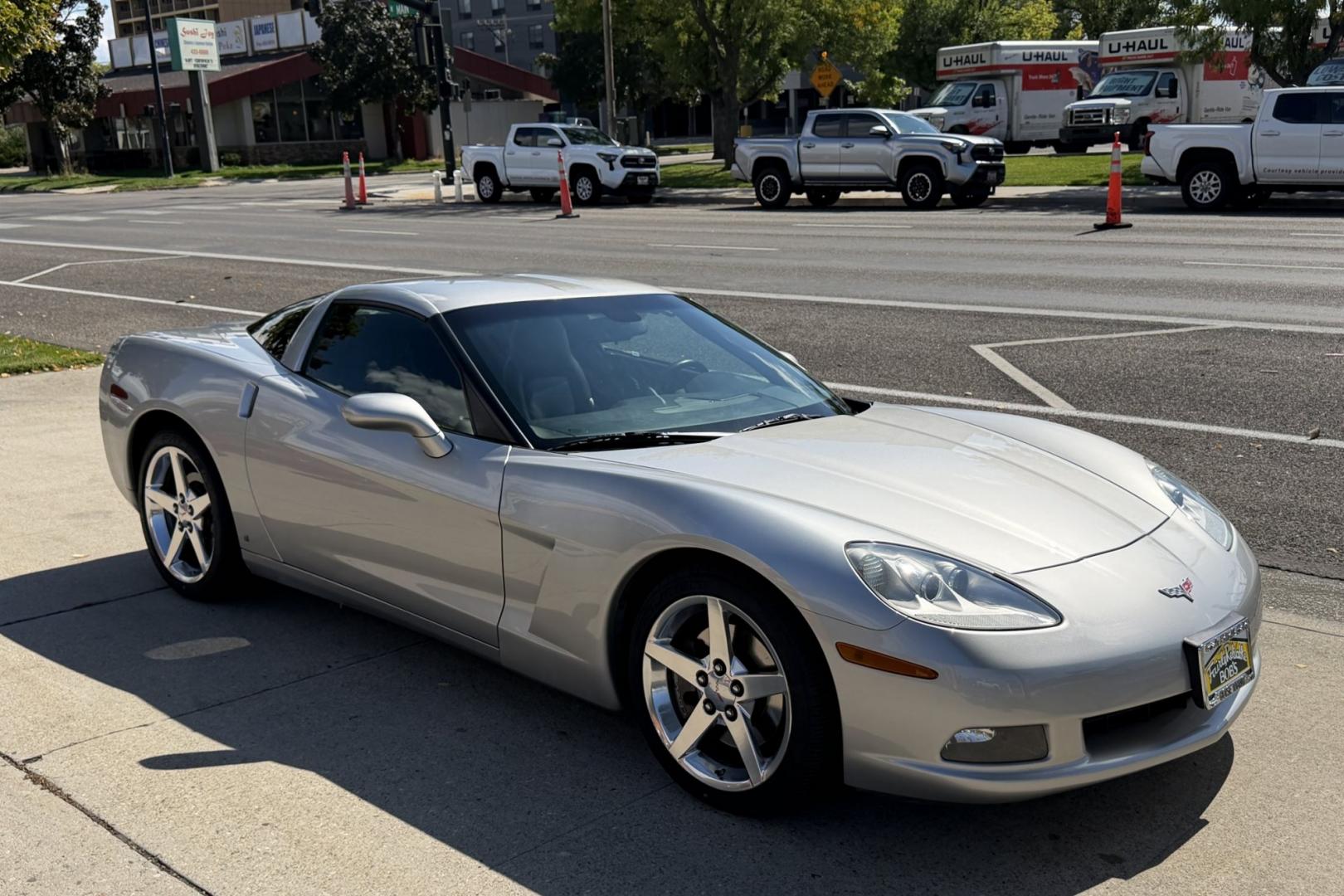 2006 Silver /Black Chevrolet Corvette (1G1YY25U865) with an V8 6.0 Liter engine, Automatic transmission, located at 2304 W. Main St., Boise, ID, 83702, (208) 342-7777, 43.622105, -116.218658 - New Tires! Low Mileage! Ready To Go!- Photo#18