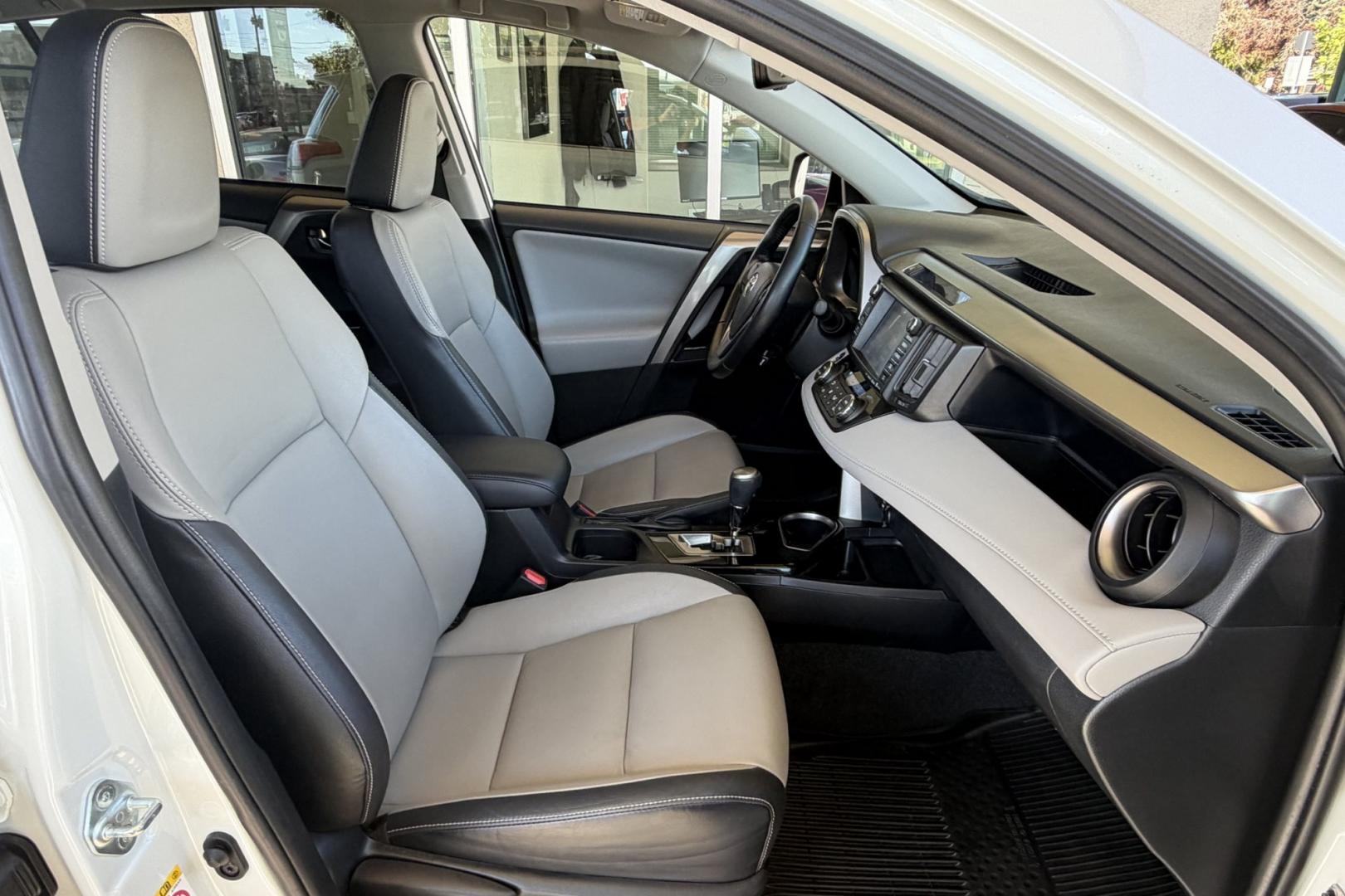 2018 Blizzard Pearl /Gray Toyota RAV4 Limited (JTMYFREVXJJ) with an 4 Cyl 2.5 Liter engine, Automatic transmission, located at 2304 W. Main St., Boise, ID, 83702, (208) 342-7777, 43.622105, -116.218658 - Stunning & Low Mileage RAV4 Limited! Hard To Find! Great To Own!- Photo#22