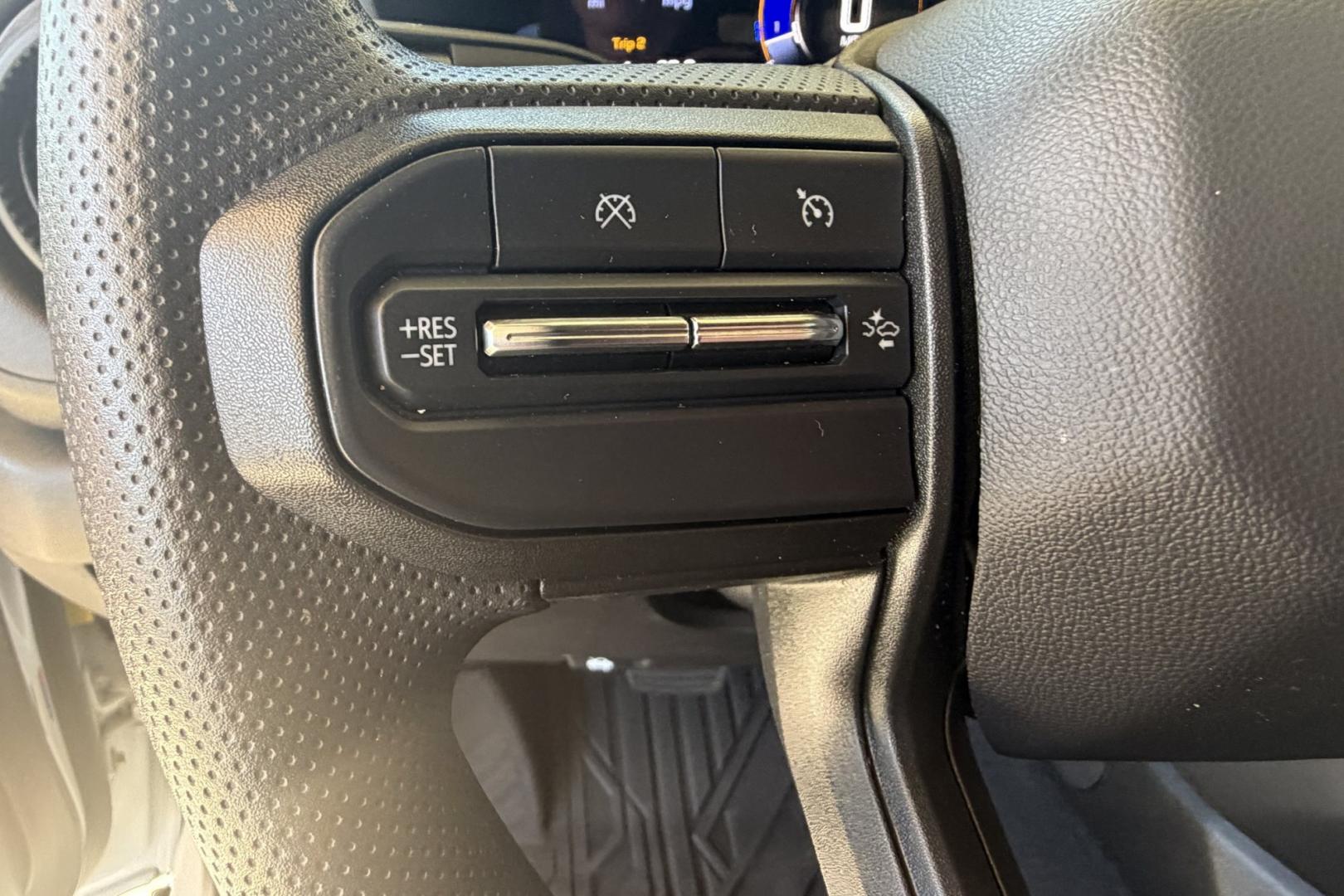 2024 Summit White /Black Chevrolet Colorado Trail Boss (1GCPTEEK2R1) with an 4 Cyl 2.7 Liter engine, Automatic 8 Speed transmission, located at 2304 W. Main St., Boise, ID, 83702, (208) 342-7777, 43.622105, -116.218658 - Remaining Factory Warranty! Wireless Apple Car Play/Android Auto! Nicely Optioned!- Photo#7