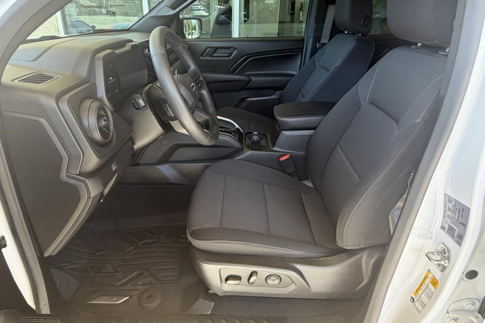 2024 Summit White /Black Chevrolet Colorado Trail Boss (1GCPTEEK2R1) with an 4 Cyl 2.7 Liter engine, Automatic 8 Speed transmission, located at 2304 W. Main St., Boise, ID, 83702, (208) 342-7777, 43.622105, -116.218658 - Remaining Factory Warranty! Wireless Apple Car Play/Android Auto! Nicely Optioned!- Photo#10