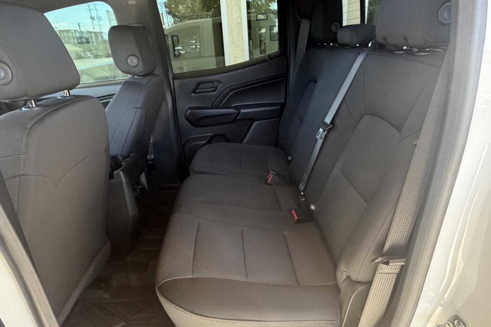 2024 Summit White /Black Chevrolet Colorado Trail Boss (1GCPTEEK2R1) with an 4 Cyl 2.7 Liter engine, Automatic 8 Speed transmission, located at 2304 W. Main St., Boise, ID, 83702, (208) 342-7777, 43.622105, -116.218658 - Remaining Factory Warranty! Wireless Apple Car Play/Android Auto! Nicely Optioned!- Photo#11
