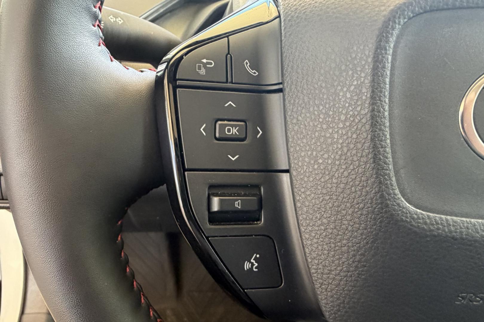 2026 Wind Chill Pearl /Black Toyota Prius XSE (JTDACACU2T3) with an 4 Cyl 2.0 Liter Hybrid engine, Automatic transmission, located at 2304 W. Main St., Boise, ID, 83702, (208) 342-7777, 43.622105, -116.218658 - Loaded With Safety Features! Highly Rated Prius!- Photo#8