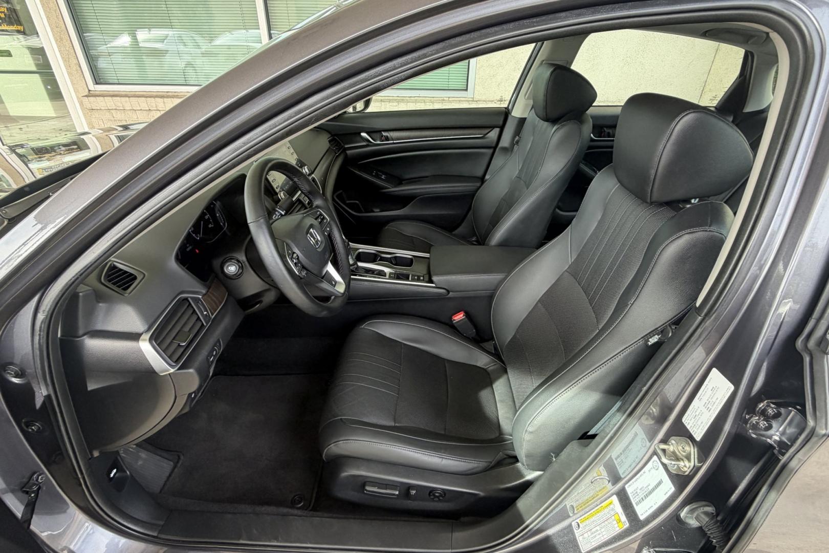 2019 Modern Steel Metallic /Black Honda Accord EX-L (1HGCV1F55KA) with an 4 Cyl 1.5 Liter Turbo engine, Automatic transmission, located at 2304 W. Main St., Boise, ID, 83702, (208) 342-7777, 43.622105, -116.218658 - Factory Remote Start! Legendary Honda Reliability And Style!- Photo#14