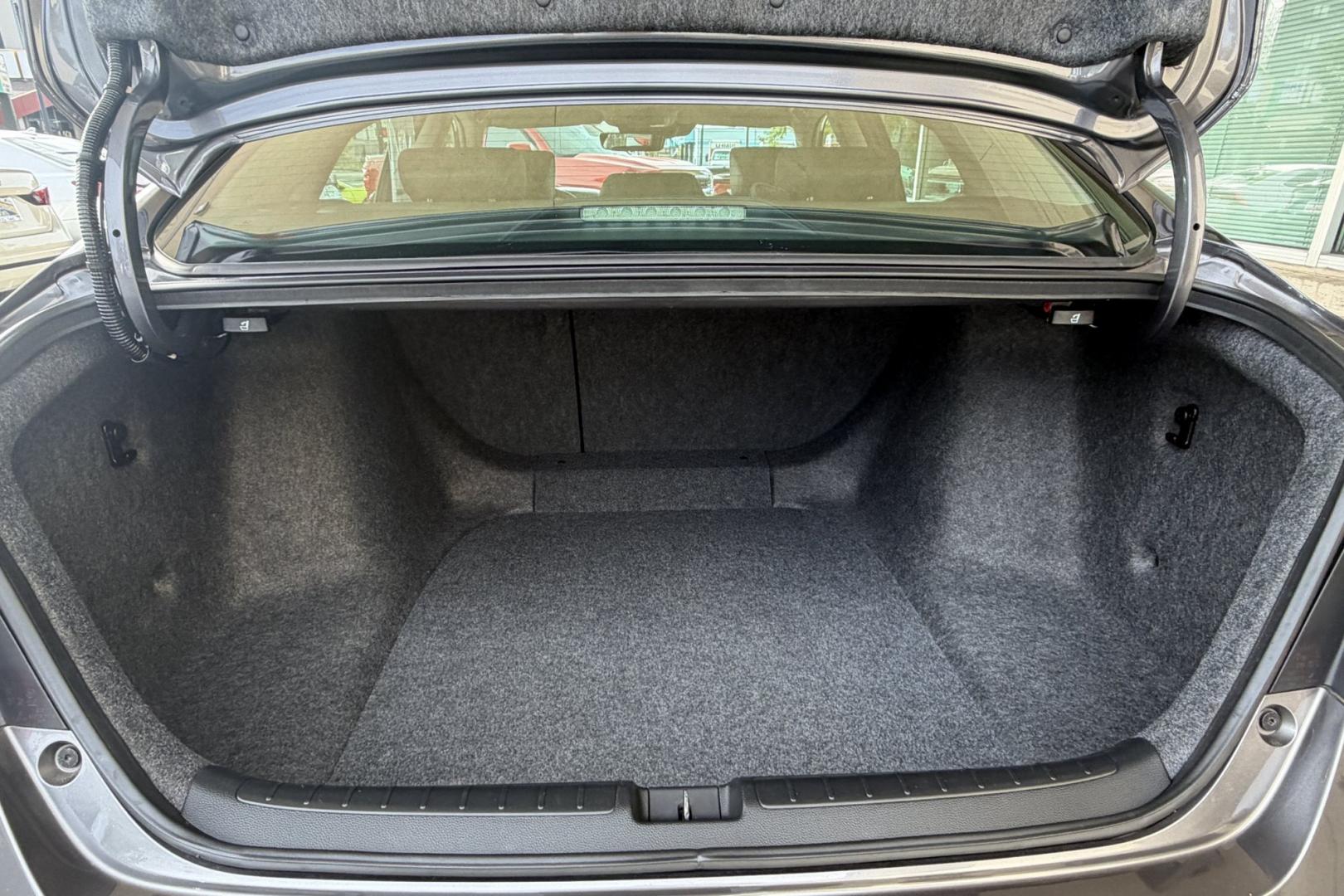 2019 Modern Steel Metallic /Black Honda Accord EX-L (1HGCV1F55KA) with an 4 Cyl 1.5 Liter Turbo engine, Automatic transmission, located at 2304 W. Main St., Boise, ID, 83702, (208) 342-7777, 43.622105, -116.218658 - Factory Remote Start! Legendary Honda Reliability And Style!- Photo#23