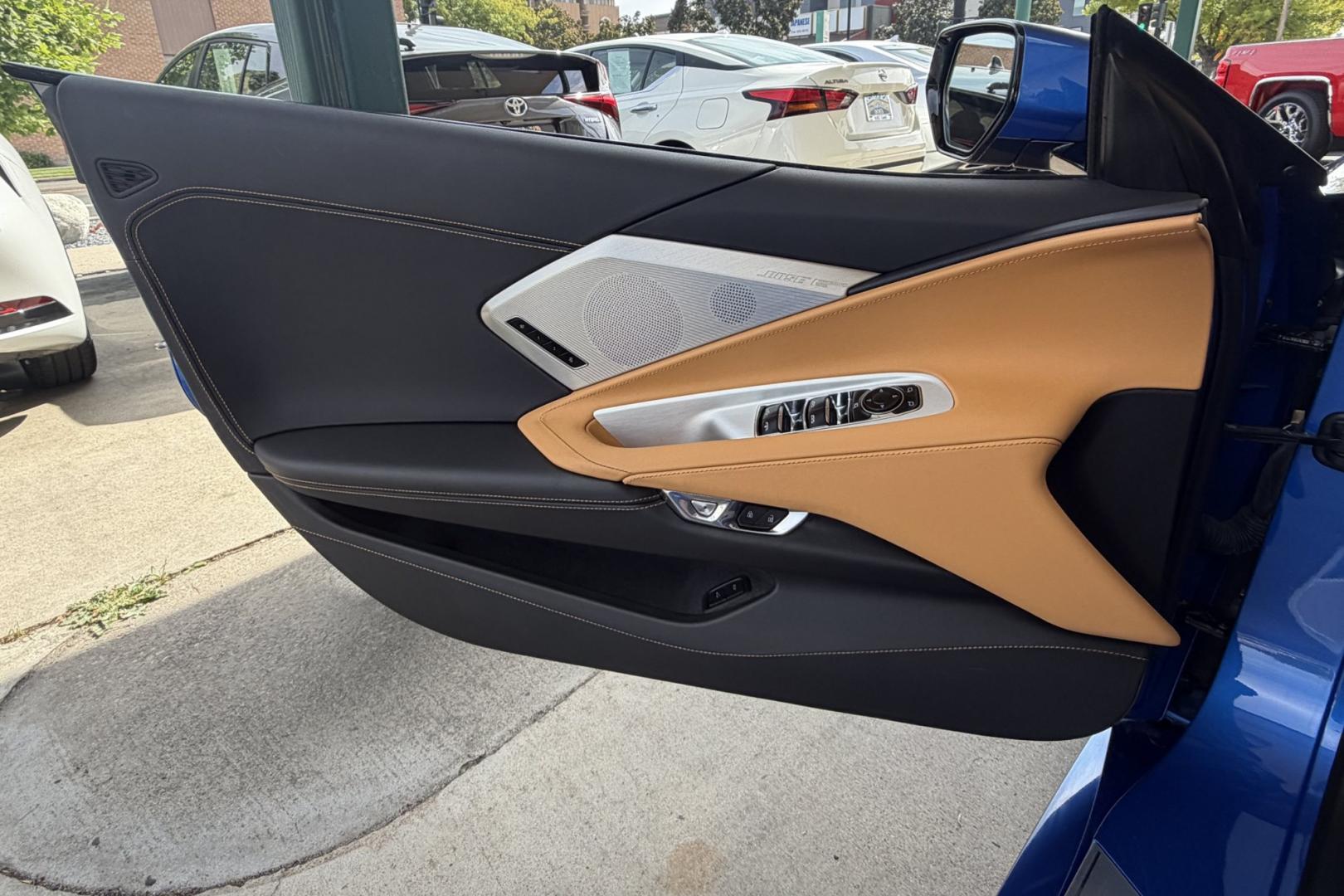 2022 Elkhart Lake Blue Metallic /Natural Dipped Chevrolet Corvette Stingray 2LT (1G1YB3D47N5) with an V8 6.2 Liter engine, Automatic 8 Speed transmission, located at 2304 W. Main St., Boise, ID, 83702, (208) 342-7777, 43.622105, -116.218658 - Nicely Optioned! Elkhart Lake Blue Metallic C8 Convertible!- Photo#4