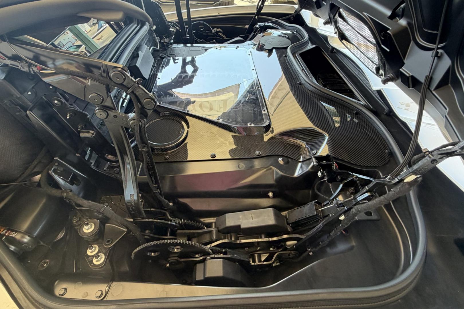 2023 White Pearl Metallic /Ceramic White Chevrolet Corvette Stingray Z/06 Convertible 70th Anniversary Z/06 Convertible 3LZ (1G1YF3D37P5) with an V8 5.5 Liter engine, Automatic 8 Speed transmission, located at 2304 W. Main St., Boise, ID, 83702, (208) 342-7777, 43.622105, -116.218658 - Stunning 70th Anniversary Z/06 3LZ Convertible with Lift!- Photo#19