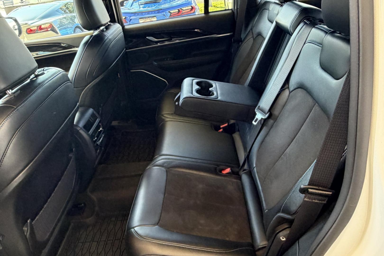 2024 Bright White Clear /Black Jeep Grand Cherokee 4xe TrailHawk 4xe (1C4RJYC60R8) with an 4 Cyl 2.0 Liter Hybrid engine, Automatic 8 Speed transmission, located at 2304 W. Main St., Boise, ID, 83702, (208) 342-7777, 43.622105, -116.218658 - Save On Fuel! Drive In Comfort, Safety And Style!- Photo#19
