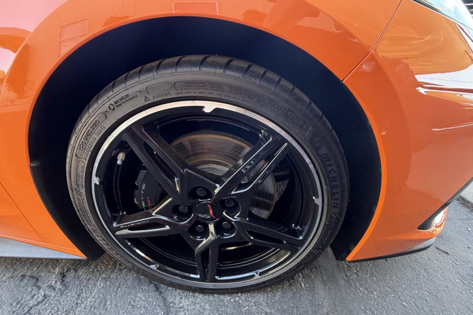 2022 Amplify Orange /Natural Dipped Chevrolet Corvette Stingray Convertible 3LT Z/51 (1G1YC3D43N5) with an V8 6.2 Liter engine, Automatic 8 Speed transmission, located at 2304 W. Main St., Boise, ID, 83702, (208) 342-7777, 43.622105, -116.218658 - 3LT Z/51 With Lift! Stingray Convertible!- Photo#24