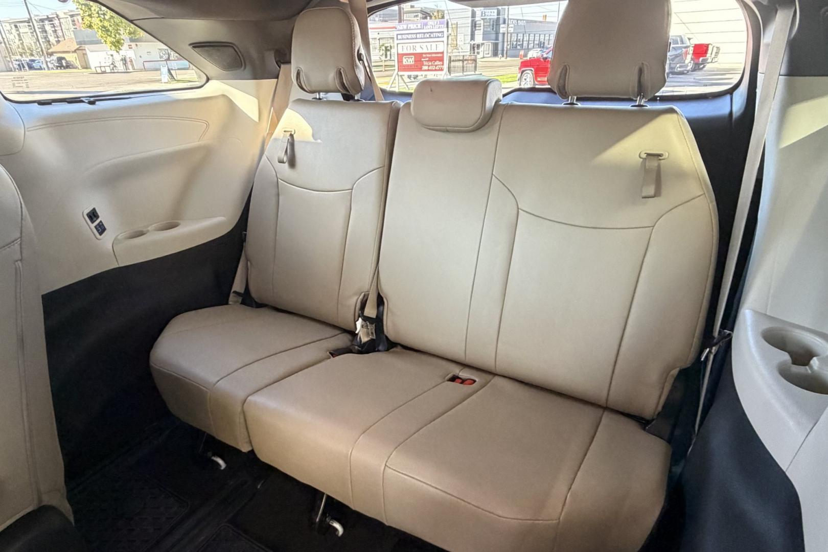 2021 Blizzard Pearl /Tan Toyota Sienna Hybrid Limited (5TDGSKFC1MS) with an 4 Cyl 2.5 Liter Hybrid engine, Automatic transmission, located at 2304 W. Main St., Boise, ID, 83702, (208) 342-7777, 43.622105, -116.218658 - Hard To Find! Great To Own! New Tires Too!- Photo#17