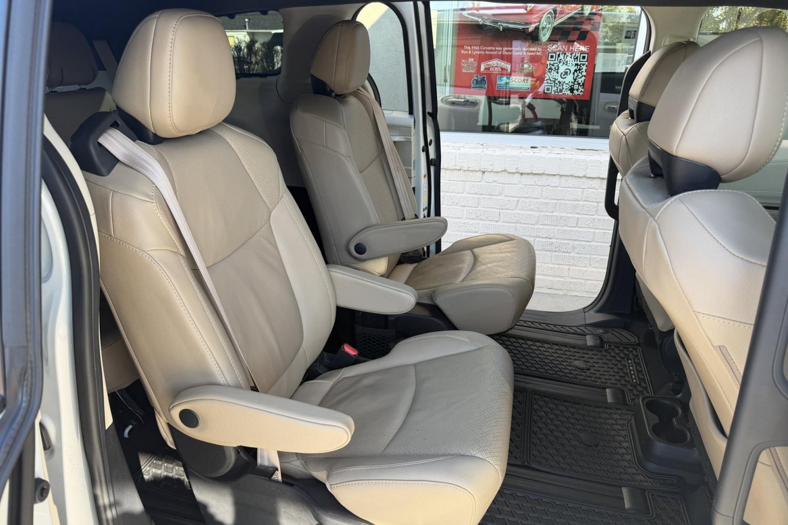 2021 Blizzard Pearl /Tan Toyota Sienna Hybrid Limited (5TDGSKFC1MS) with an 4 Cyl 2.5 Liter Hybrid engine, Automatic transmission, located at 2304 W. Main St., Boise, ID, 83702, (208) 342-7777, 43.622105, -116.218658 - Hard To Find! Great To Own! New Tires Too!- Photo#25