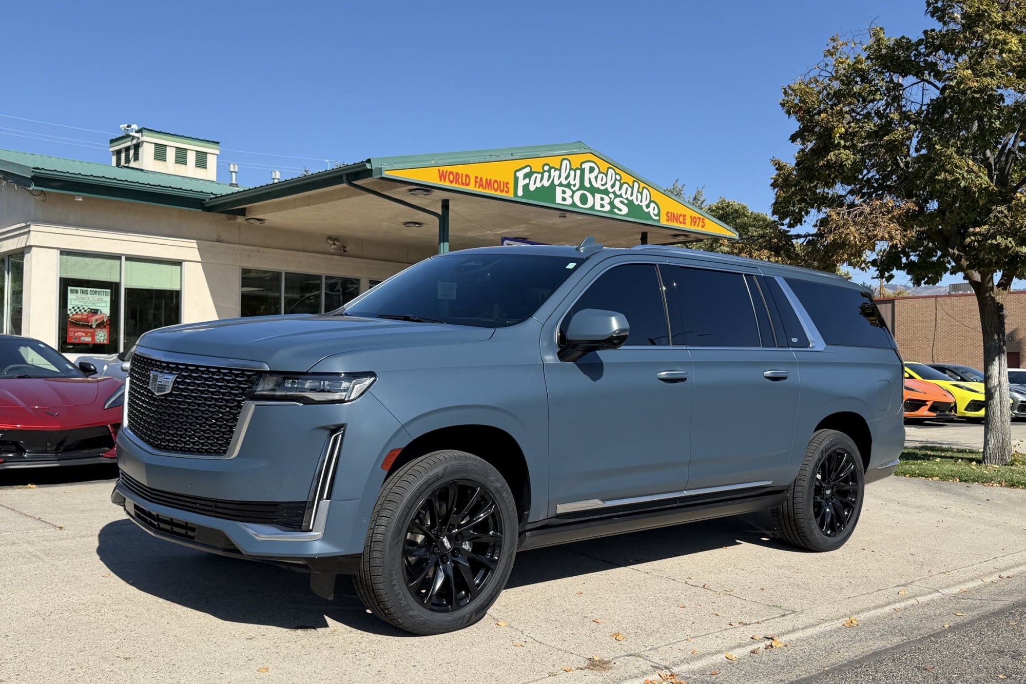 photo of 2023 Cadillac Escalade ESV Premium Luxury 4x4