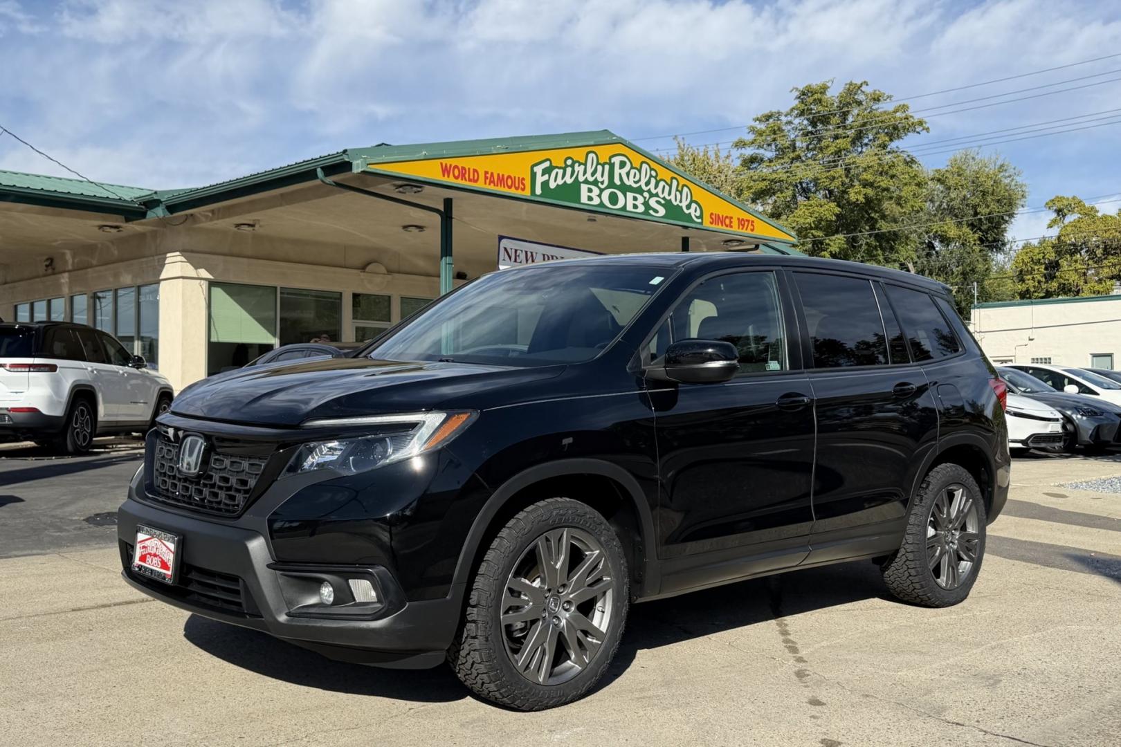 2020 Black /Black Honda Passport EX-L (5FNYF8H5XLB) with an V6 3.5 Liter engine, Automatic 6 Speed transmission, located at 2304 W. Main St., Boise, ID, 83702, (208) 342-7777, 43.622105, -116.218658 - New Tires! All Wheel Drive! Nicely Optioned!- Photo#0