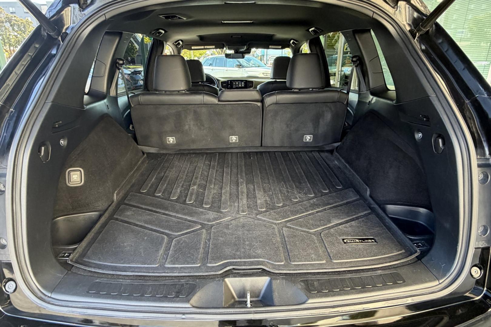2020 Black /Black Honda Passport EX-L (5FNYF8H5XLB) with an V6 3.5 Liter engine, Automatic 6 Speed transmission, located at 2304 W. Main St., Boise, ID, 83702, (208) 342-7777, 43.622105, -116.218658 - New Tires! All Wheel Drive! Nicely Optioned!- Photo#23