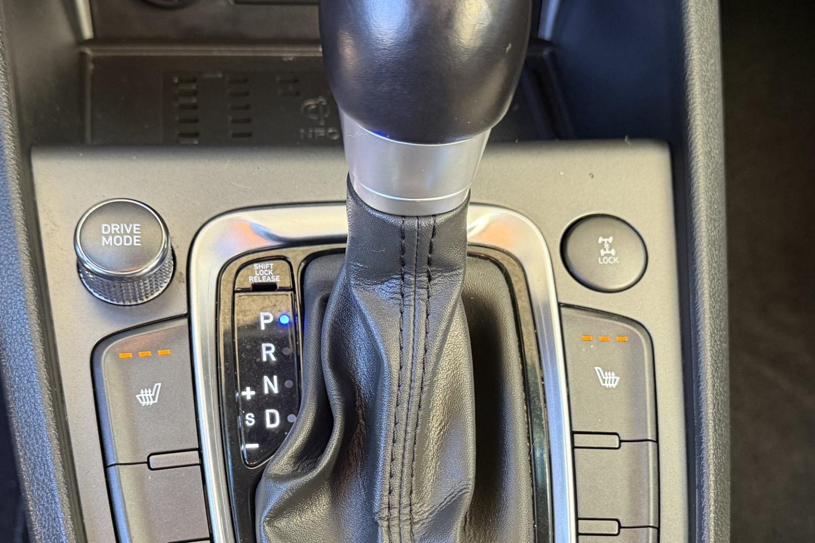 2022 Abyss Black Pearl /Gray Hyundai Kona SEL (KM8K3CAB3NU) with an 4 Cyl 2.0 Liter engine, Automatic transmission, located at 2304 W. Main St., Boise, ID, 83702, (208) 342-7777, 43.622105, -116.218658 - Great Fuel Economy! Heated Seats! Sunroof Too!- Photo#8