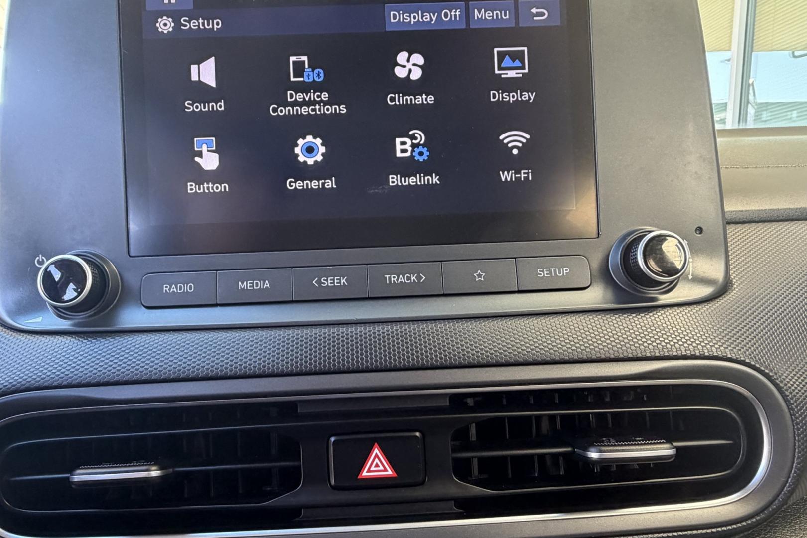 2022 Abyss Black Pearl /Gray Hyundai Kona SEL (KM8K3CAB3NU) with an 4 Cyl 2.0 Liter engine, Automatic transmission, located at 2304 W. Main St., Boise, ID, 83702, (208) 342-7777, 43.622105, -116.218658 - Great Fuel Economy! Heated Seats! Sunroof Too!- Photo#15