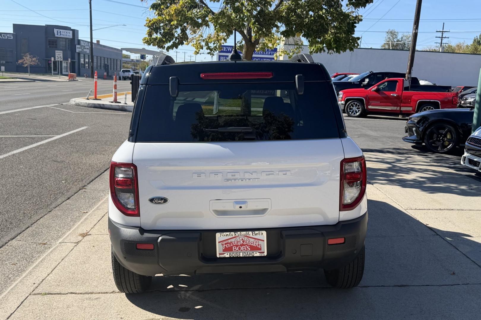 2025 Oxford White /Ebony Roast Premium Trim Ford Bronco Sport Outer Banks (3FMCR9CN7SR) with an 3 Cyl 1.5 Liter Turbo engine, Automatic 8 Speed transmission, located at 2304 W. Main St., Boise, ID, 83702, (208) 342-7777, 43.622105, -116.218658 - Remaining Factory Warranty! Clean!- Photo#1