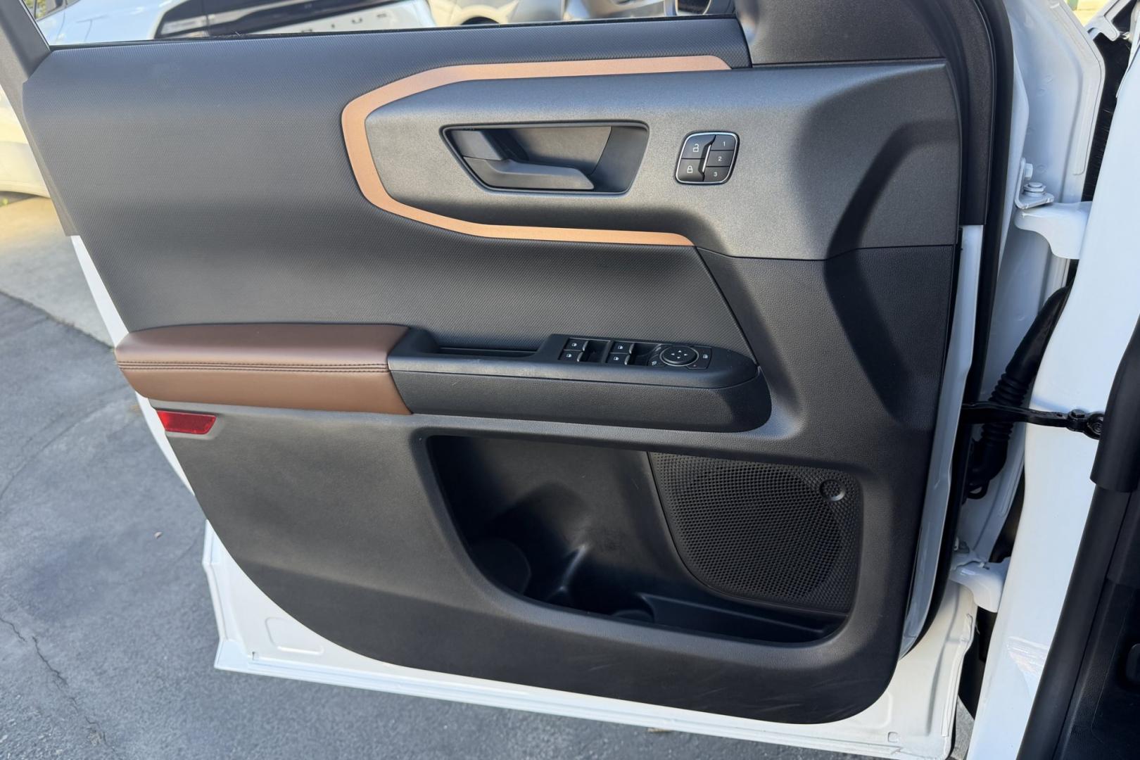 2025 Oxford White /Ebony Roast Premium Trim Ford Bronco Sport Outer Banks (3FMCR9CN7SR) with an 3 Cyl 1.5 Liter Turbo engine, Automatic 8 Speed transmission, located at 2304 W. Main St., Boise, ID, 83702, (208) 342-7777, 43.622105, -116.218658 - Remaining Factory Warranty! Clean!- Photo#6