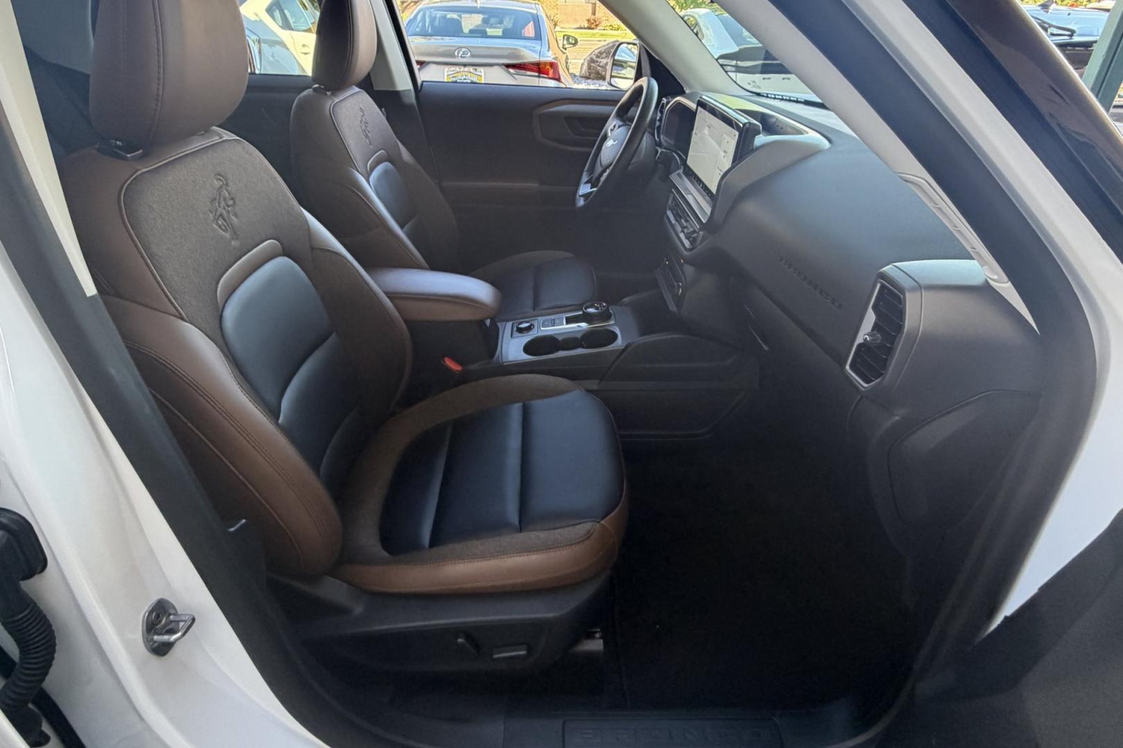 2025 Oxford White /Ebony Roast Premium Trim Ford Bronco Sport Outer Banks (3FMCR9CN7SR) with an 3 Cyl 1.5 Liter Turbo engine, Automatic 8 Speed transmission, located at 2304 W. Main St., Boise, ID, 83702, (208) 342-7777, 43.622105, -116.218658 - Remaining Factory Warranty! Clean!- Photo#18
