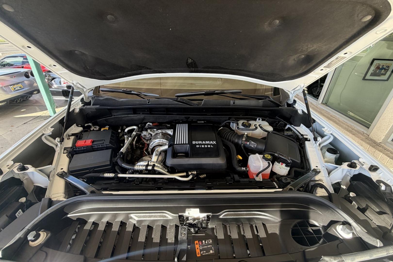 2025 Summit White /Black GMC Sierra 1500 AT4 (1GTUUEE85SZ) with an 6 Cyl 3.0 Liter Duramax Turbo Diesel engine, Automatic 10 Speed transmission, located at 2304 W. Main St., Boise, ID, 83702, (208) 342-7777, 43.622105, -116.218658 - New Tires! Remaining Factory Warranty! Nice Ride!- Photo#24