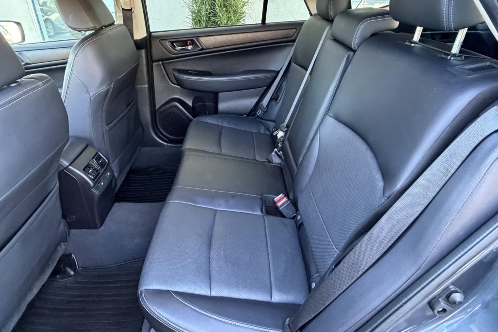 2017 Carbide Gray /Black Subaru Outback Limited (4S4BSANC9H3) with an H4 2.5 Liter engine, Automatic transmission, located at 2304 W. Main St., Boise, ID, 83702, (208) 342-7777, 43.622105, -116.218658 - Nicely Optioned! All Wheel Drive! Ready To Go!- Photo#13