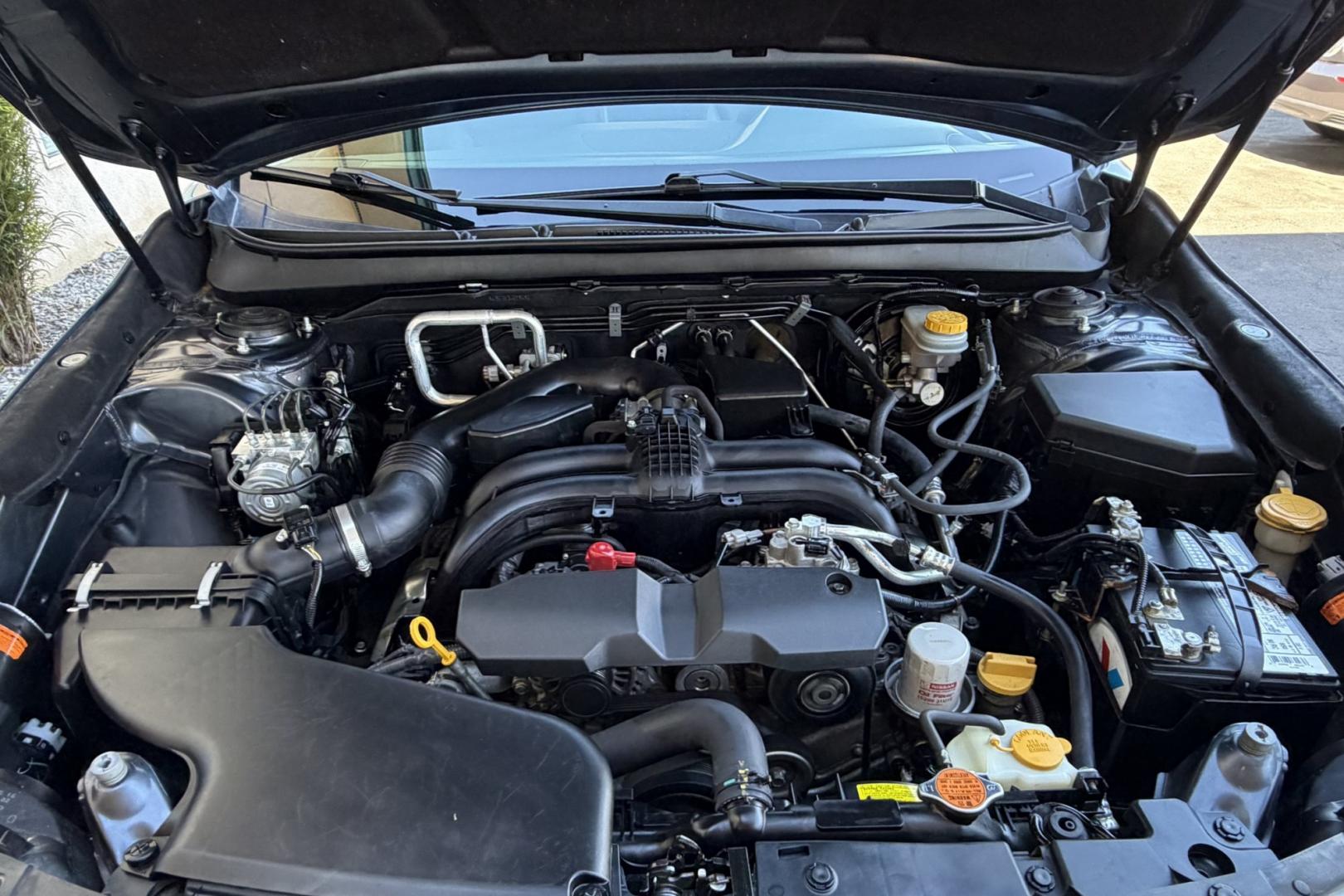 2017 Carbide Gray /Black Subaru Outback Limited (4S4BSANC9H3) with an H4 2.5 Liter engine, Automatic transmission, located at 2304 W. Main St., Boise, ID, 83702, (208) 342-7777, 43.622105, -116.218658 - Nicely Optioned! All Wheel Drive! Ready To Go!- Photo#18