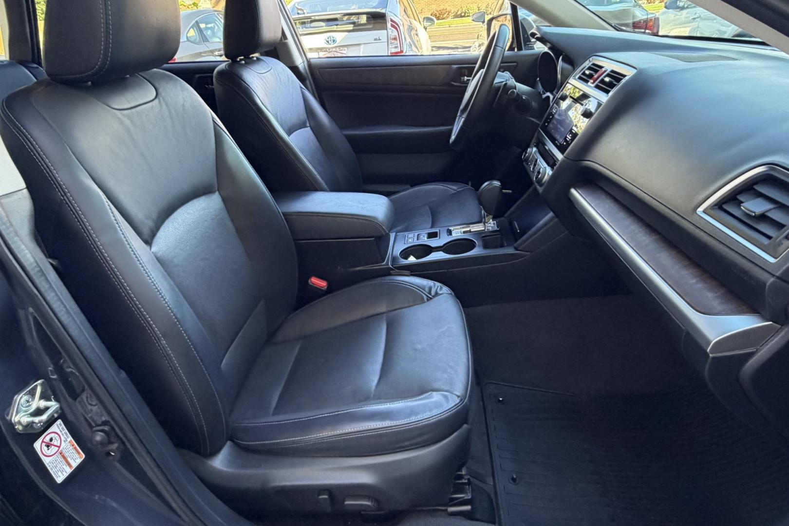 2017 Carbide Gray /Black Subaru Outback Limited (4S4BSANC9H3) with an H4 2.5 Liter engine, Automatic transmission, located at 2304 W. Main St., Boise, ID, 83702, (208) 342-7777, 43.622105, -116.218658 - Nicely Optioned! All Wheel Drive! Ready To Go!- Photo#19