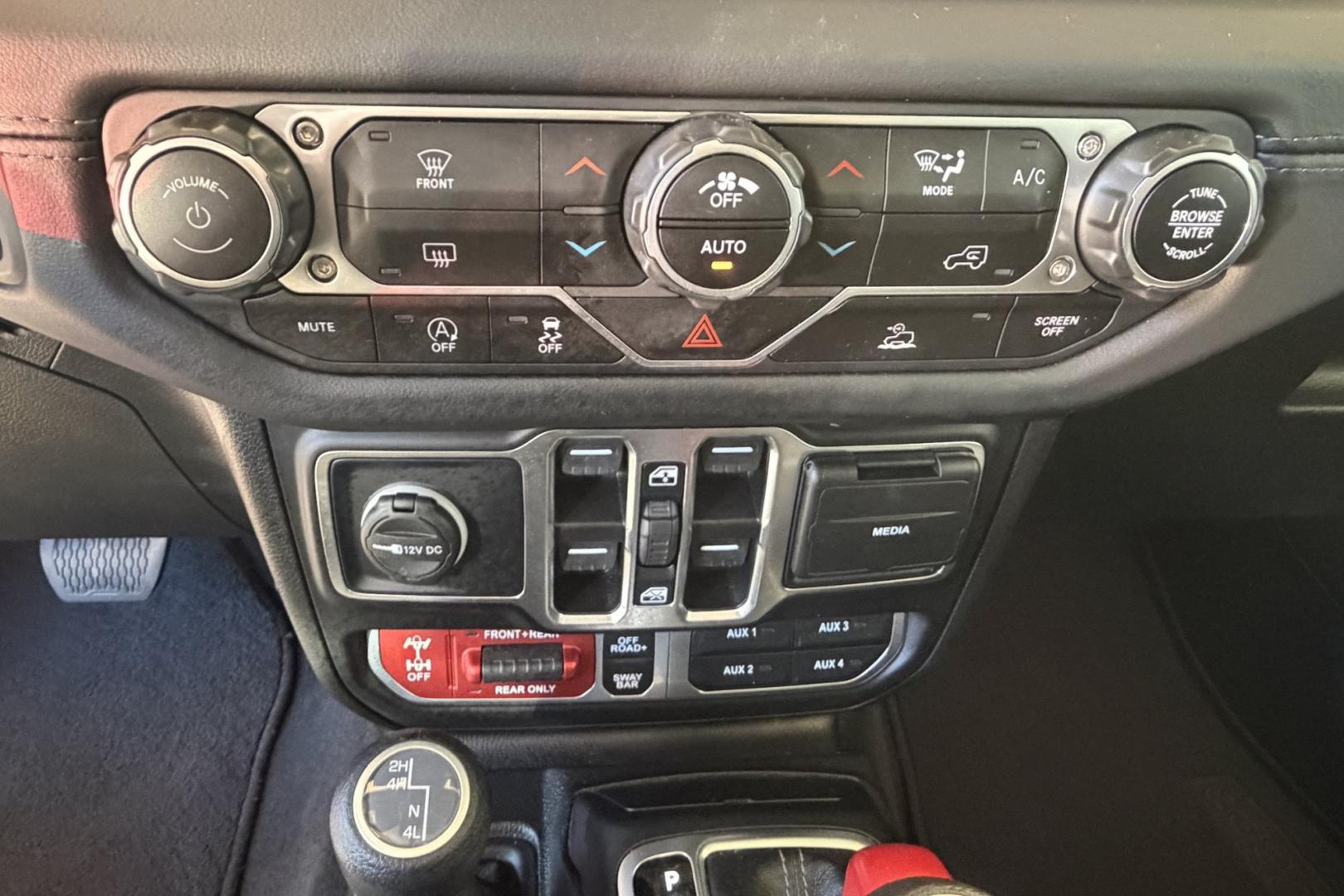 2025 Firecracker Red /Black Jeep Wrangler Unlimited Rubicon (1C4PJXFN5SW) with an 4 Cyl 2.0 Liter Turbo engine, Automatic 8 Speed transmission, located at 2304 W. Main St., Boise, ID, 83702, (208) 342-7777, 43.622105, -116.218658 - Rubicon With Hard Top! Ready For Adventure!- Photo#7