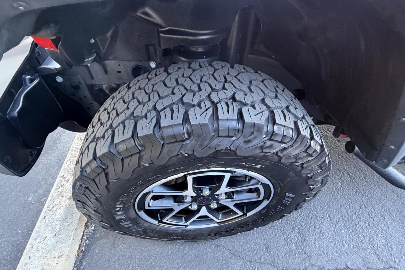 2025 Firecracker Red /Black Jeep Wrangler Unlimited Rubicon (1C4PJXFN5SW) with an 4 Cyl 2.0 Liter Turbo engine, Automatic 8 Speed transmission, located at 2304 W. Main St., Boise, ID, 83702, (208) 342-7777, 43.622105, -116.218658 - Rubicon With Hard Top! Ready For Adventure!- Photo#18