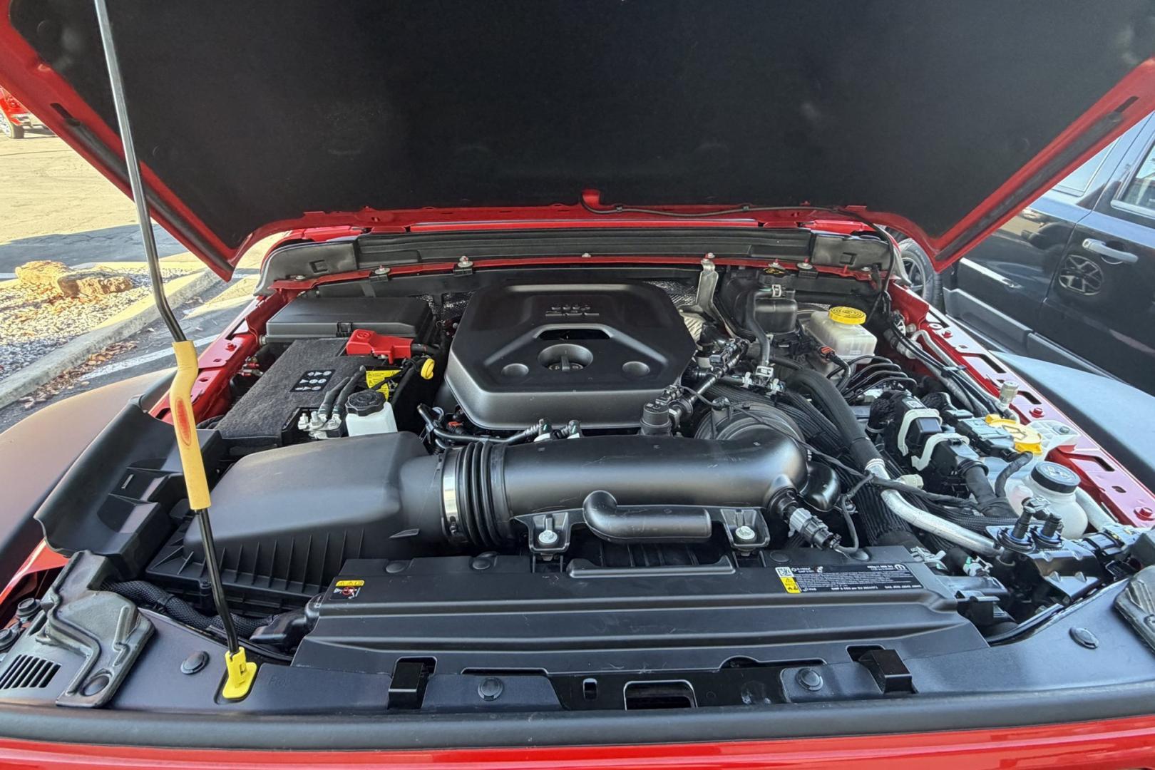 2025 Firecracker Red /Black Jeep Wrangler Unlimited Rubicon (1C4PJXFN5SW) with an 4 Cyl 2.0 Liter Turbo engine, Automatic 8 Speed transmission, located at 2304 W. Main St., Boise, ID, 83702, (208) 342-7777, 43.622105, -116.218658 - Rubicon With Hard Top! Ready For Adventure!- Photo#19
