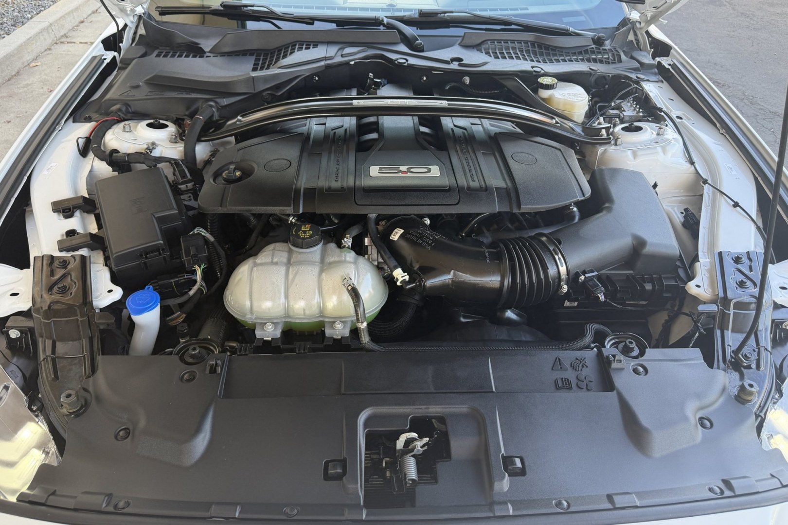 2023 Oxford White /Ebony Leather Ford Mustang GT Premium (1FATP8FF7P5) with an V8 5.0 Liter engine, Automatic 10 Speed transmission, located at 2304 W. Main St., Boise, ID, 83702, (208) 342-7777, 43.622105, -116.218658 - Stunning, Low Mileage GT Premium! Only 4,600 Miles!- Photo#10