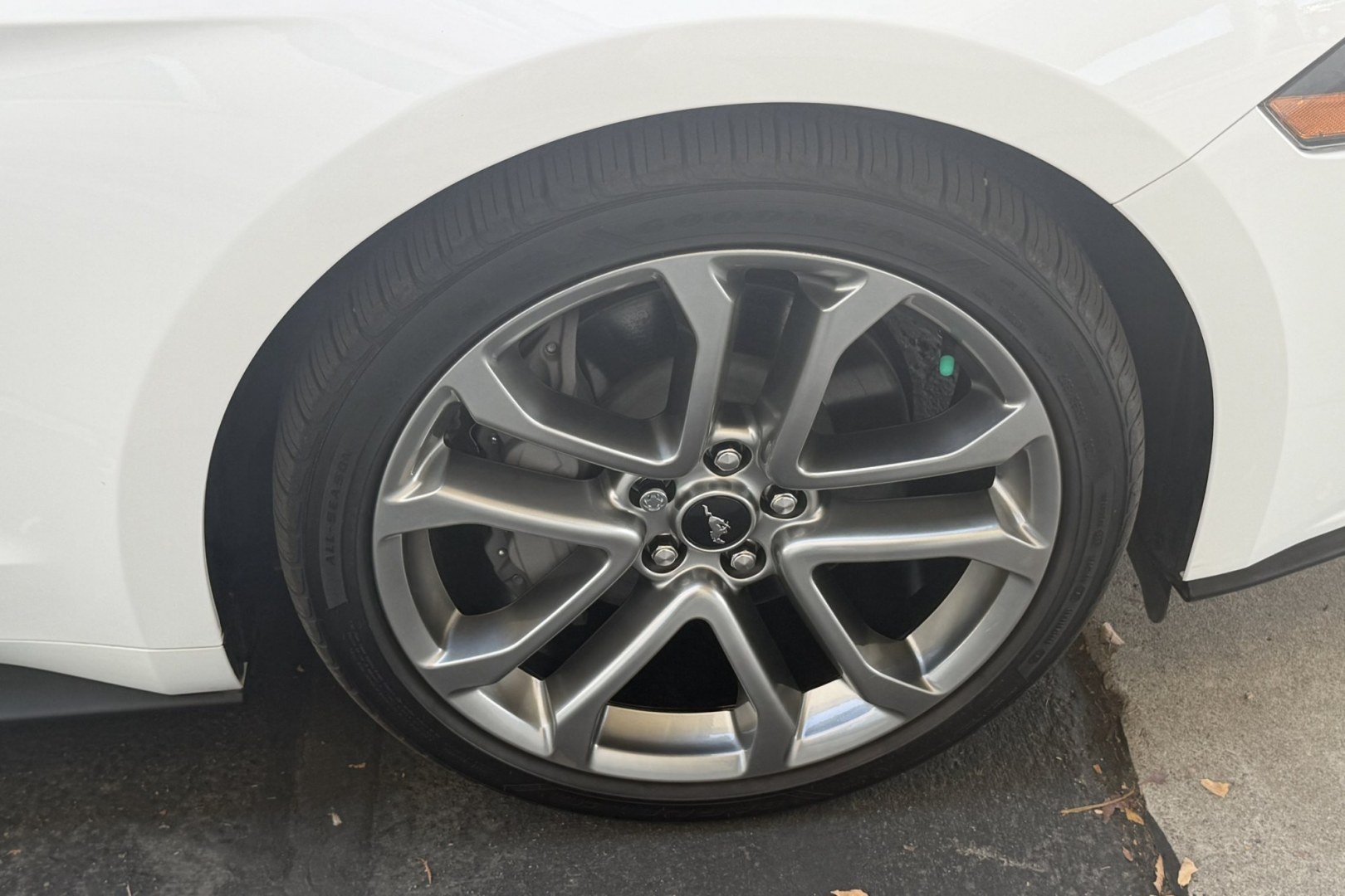 2023 Oxford White /Ebony Leather Ford Mustang GT Premium (1FATP8FF7P5) with an V8 5.0 Liter engine, Automatic 10 Speed transmission, located at 2304 W. Main St., Boise, ID, 83702, (208) 342-7777, 43.622105, -116.218658 - Stunning, Low Mileage GT Premium! Only 4,600 Miles!- Photo#19