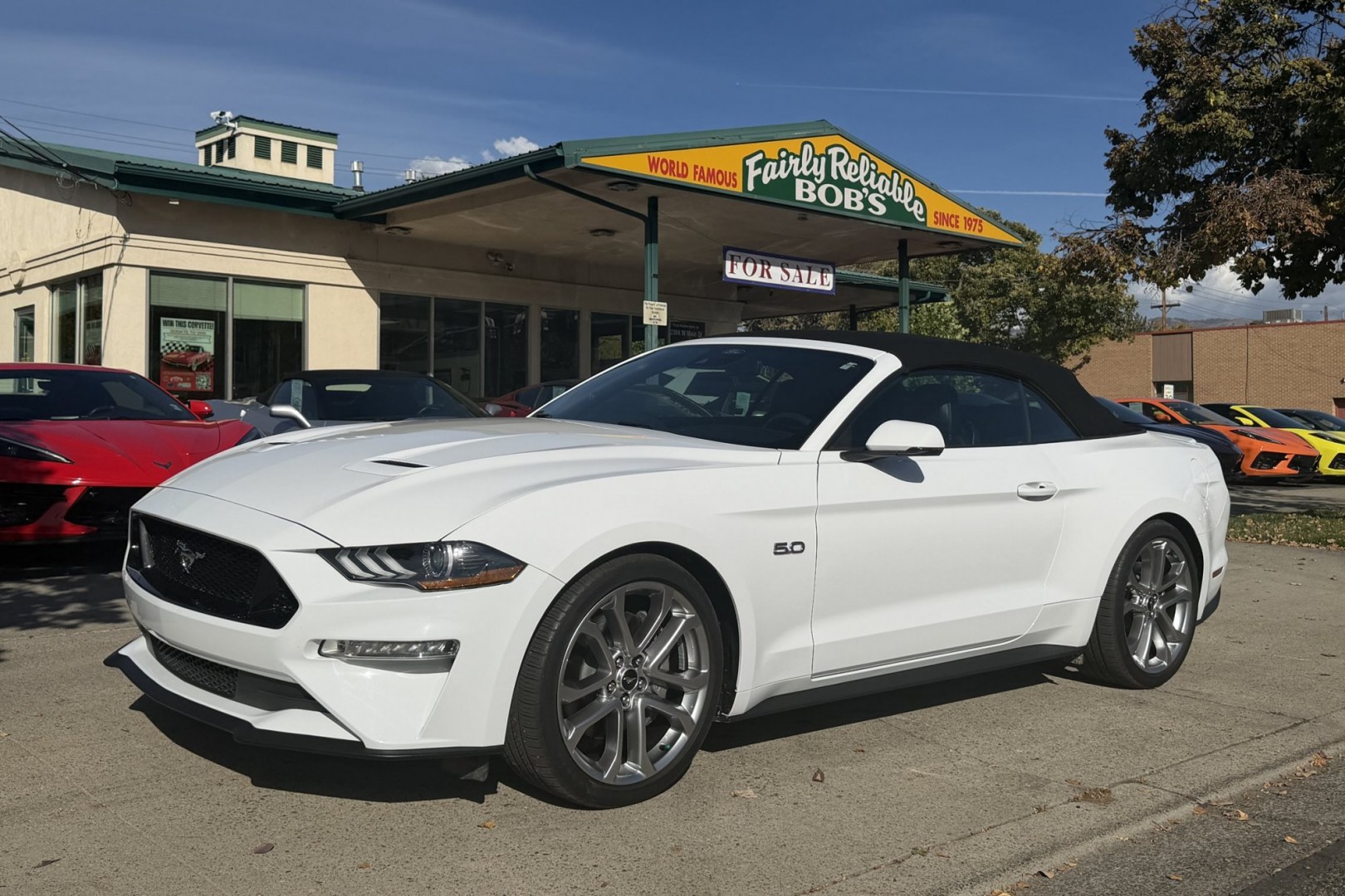 2023 Oxford White /Ebony Leather Ford Mustang GT Premium (1FATP8FF7P5) with an V8 5.0 Liter engine, Automatic 10 Speed transmission, located at 2304 W. Main St., Boise, ID, 83702, (208) 342-7777, 43.622105, -116.218658 - Stunning, Low Mileage GT Premium! Only 4,600 Miles!- Photo#22