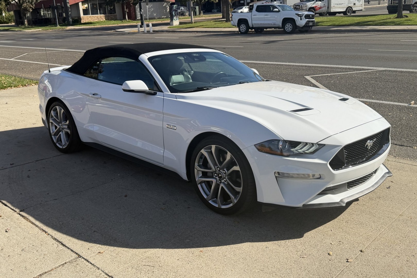 2023 Oxford White /Ebony Leather Ford Mustang GT Premium (1FATP8FF7P5) with an V8 5.0 Liter engine, Automatic 10 Speed transmission, located at 2304 W. Main St., Boise, ID, 83702, (208) 342-7777, 43.622105, -116.218658 - Stunning, Low Mileage GT Premium! Only 4,600 Miles!- Photo#24