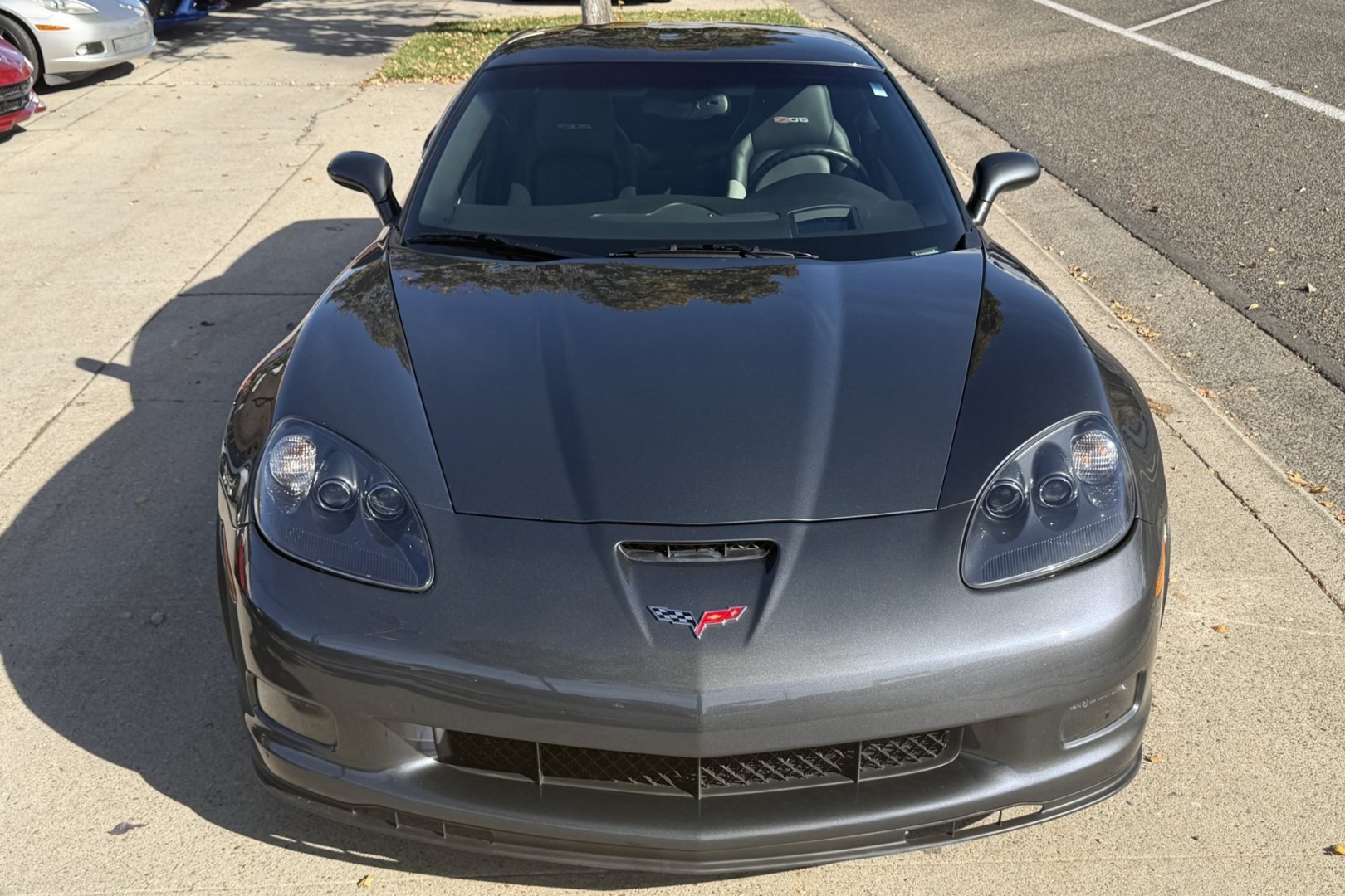 2009 Cyber Gray Metallic /Light Titanium Chevrolet Corvette Z/06 2LZ (1G1YZ26E395) with an 7.0L V8 OHV 16V engine, 6 Speed transmission, located at 2304 W. Main St., Boise, ID, 83702, (208) 342-7777, 43.622105, -116.218658 - Beautifully Cared For Z/06! Only 12k Miles!!- Photo#4