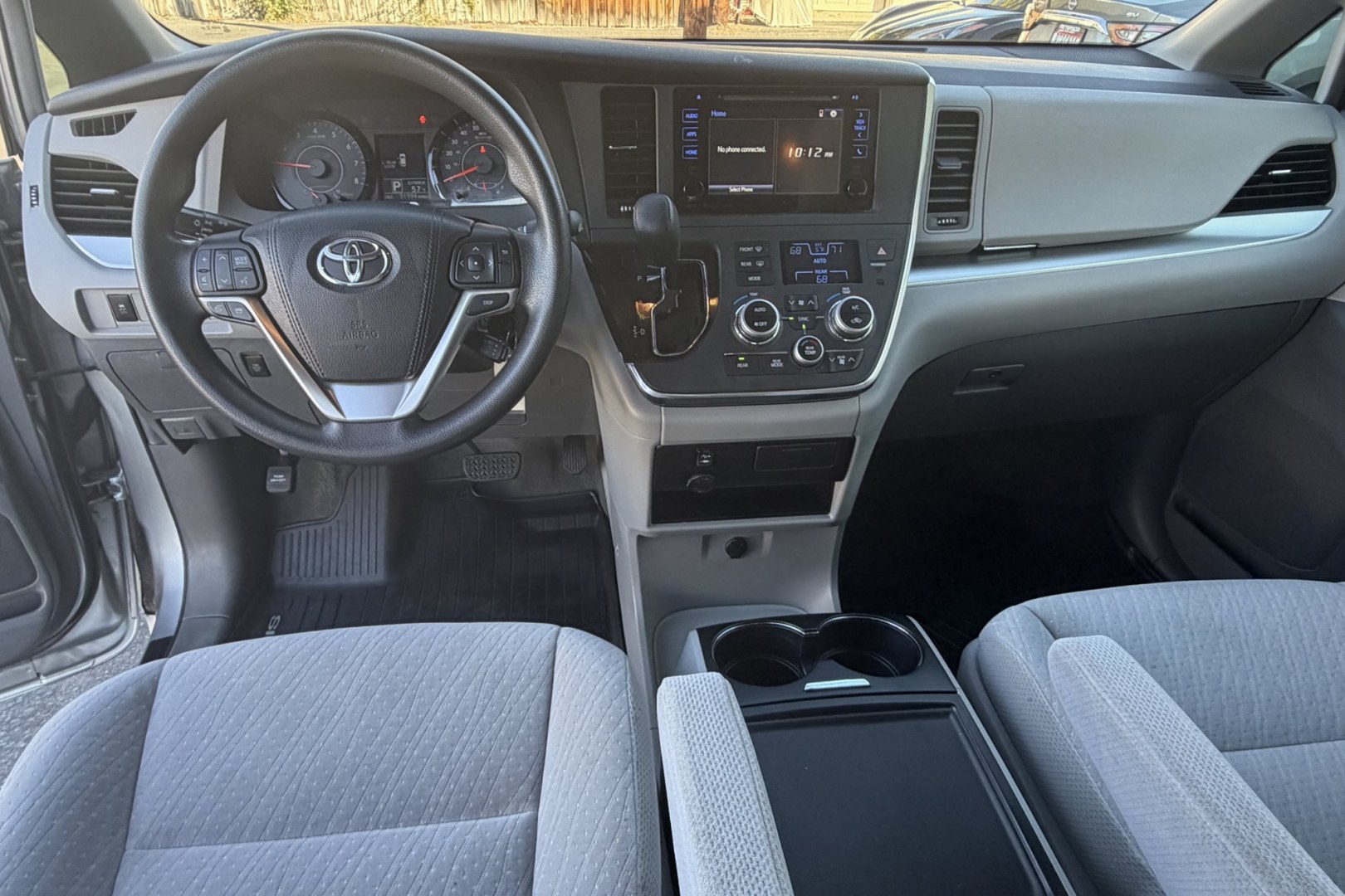 2017 Predawn Gray Mica /Gray Toyota Sienna LE 7-Passenger AWD (5TDJZ3DC8HS) with an 3.5L V6 EFI DOHC 24V engine, Automatic 8 Speed transmission, located at 2304 W. Main St., Boise, ID, 83702, (208) 342-7777, 43.622105, -116.218658 - Idaho Owned All Wheel Drive Toyota Sienna!- Photo#11