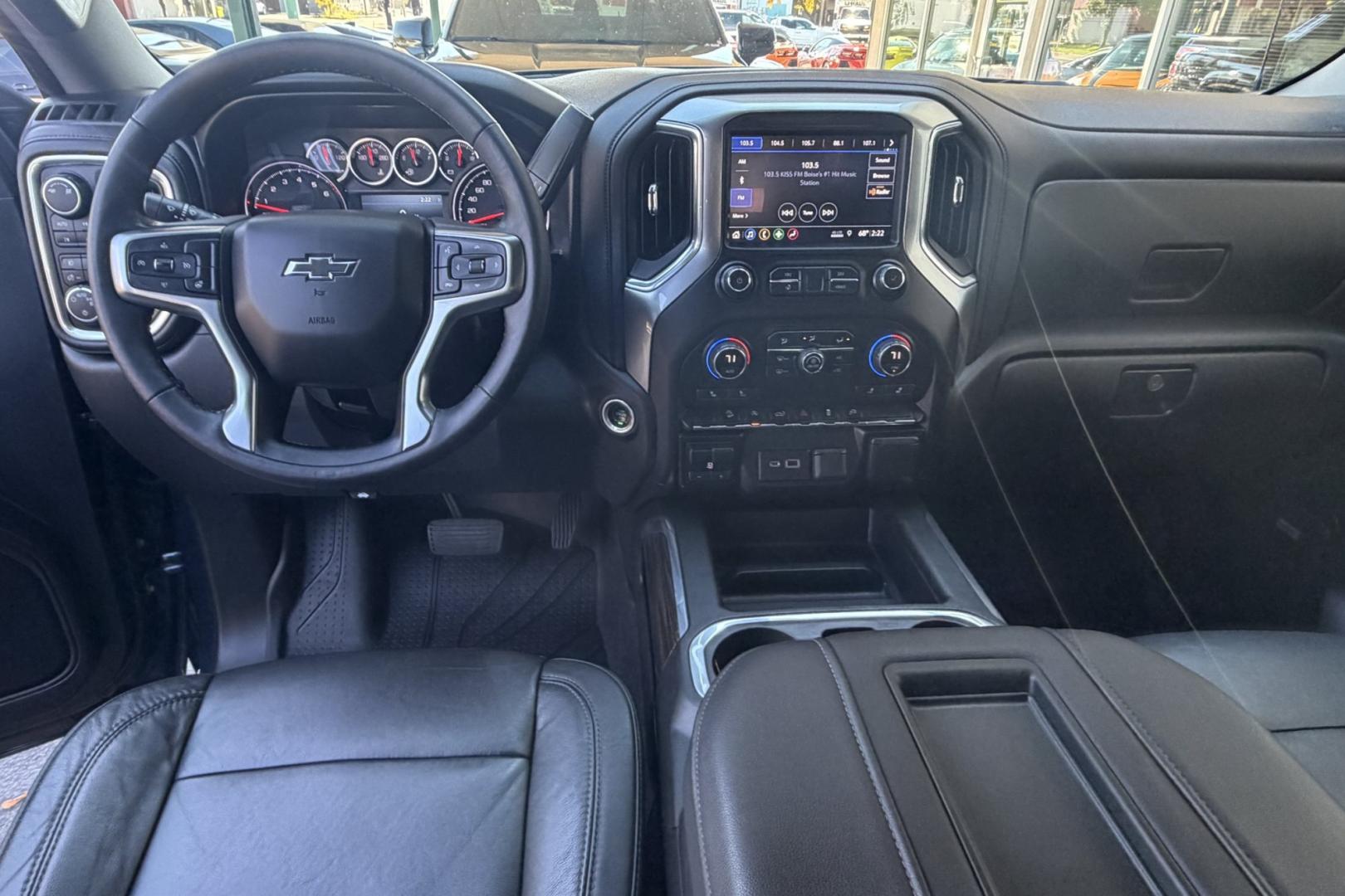 2019 Northsky Blue Metallic /Jet Black Chevrolet Silverado 1500 LT Z/71 Trail Boss (1GCPYFED6KZ) with an V8 5.3 Liter engine, Automatic 6 Speed transmission, located at 2304 W. Main St., Boise, ID, 83702, (208) 342-7777, 43.622105, -116.218658 - New Tires! Well Cared For And Clean!- Photo#19