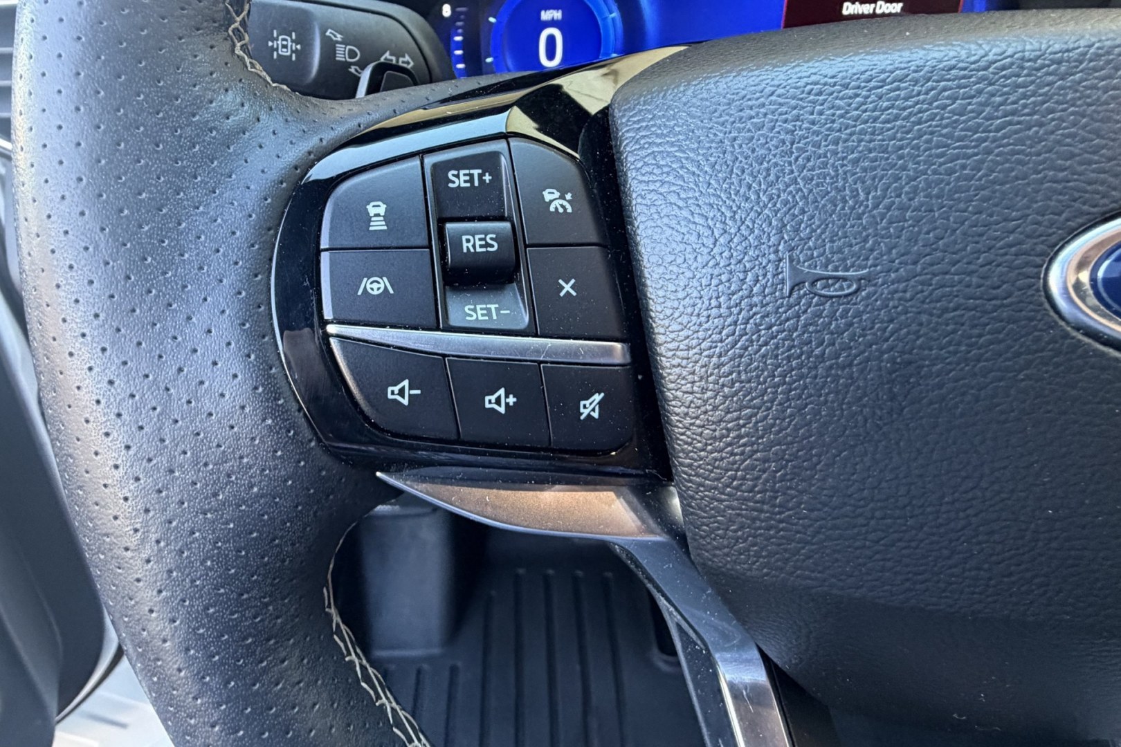 2023 Star White Metallic /Ebony Ford Explorer ST (1FM5K8GC9PG) with an V6 3.0 Liter Twin Turbo engine, Automatic 10 Speed transmission, located at 2304 W. Main St., Boise, ID, 83702, (208) 342-7777, 43.622105, -116.218658 - Highly Optioned! New Tires! Ready To Go! Power 3rd Row Seating!- Photo#12