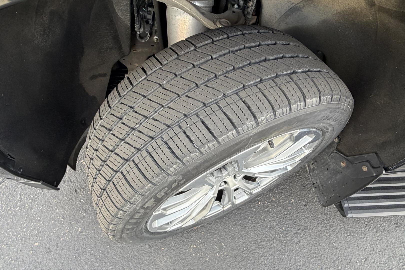 2023 Black /Jet Black GMC Yukon Denali (1GKS2DKL2PR) with an V8 6.2 Liter engine, Automatic 10 Speed transmission, located at 2304 W. Main St., Boise, ID, 83702, (208) 342-7777, 43.622105, -116.218658 - Highly Optioned Denali! Loaded With Safety, Comfort And Performance!- Photo#23
